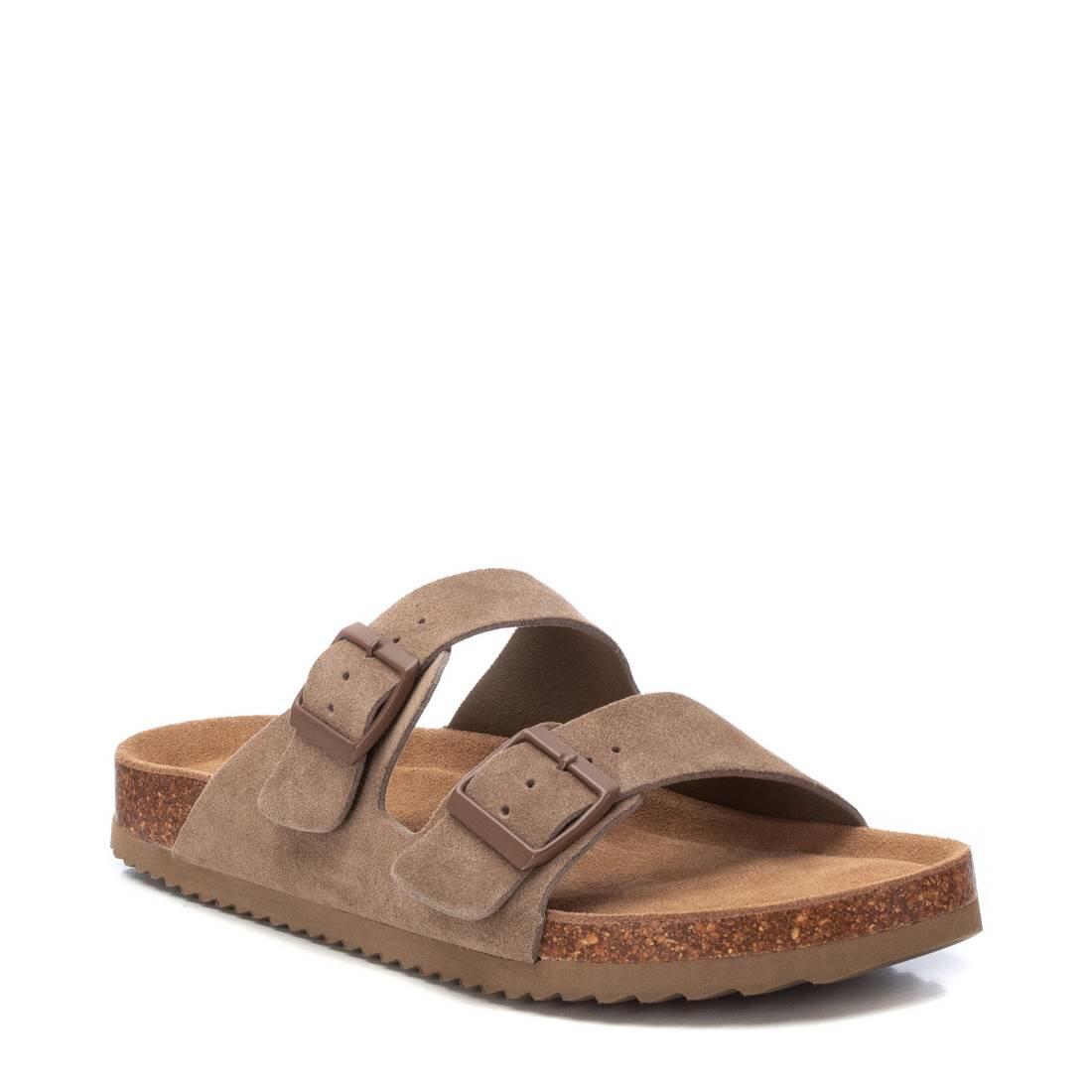 Sandales Xti modèle 10147-808357 pour homme 2/4