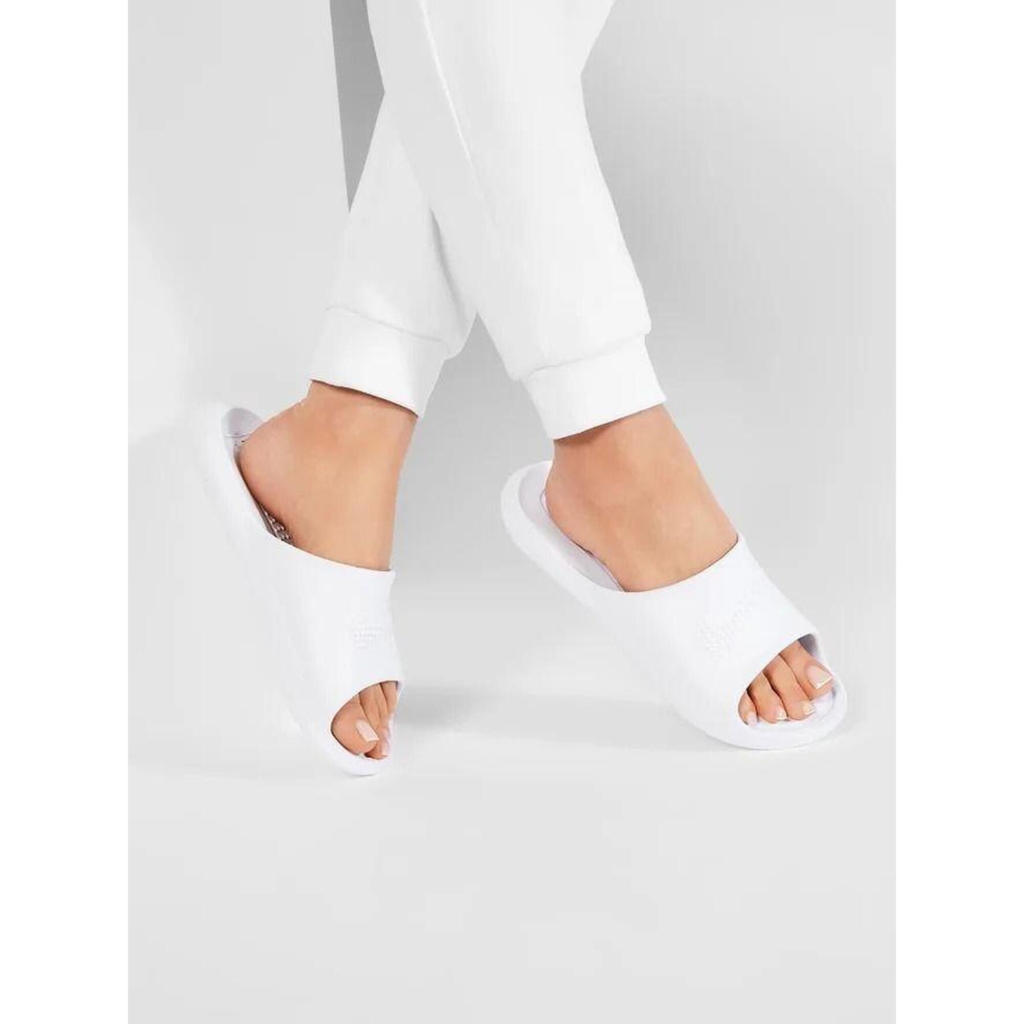 Nike - Claquettes Nike Modèle Victori One Womens Couleur Blanc - Tongs - Beige|blanc - Decathlon