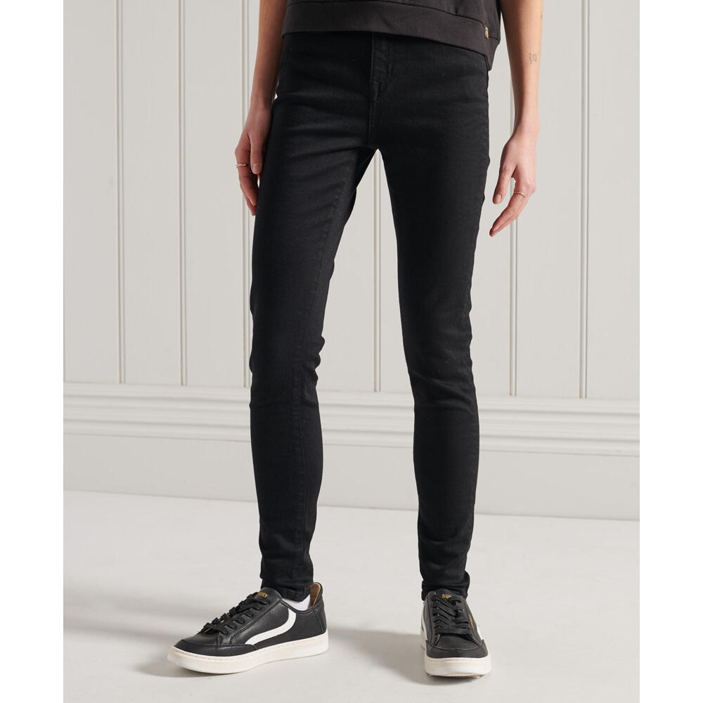 SUPERDRY picture
