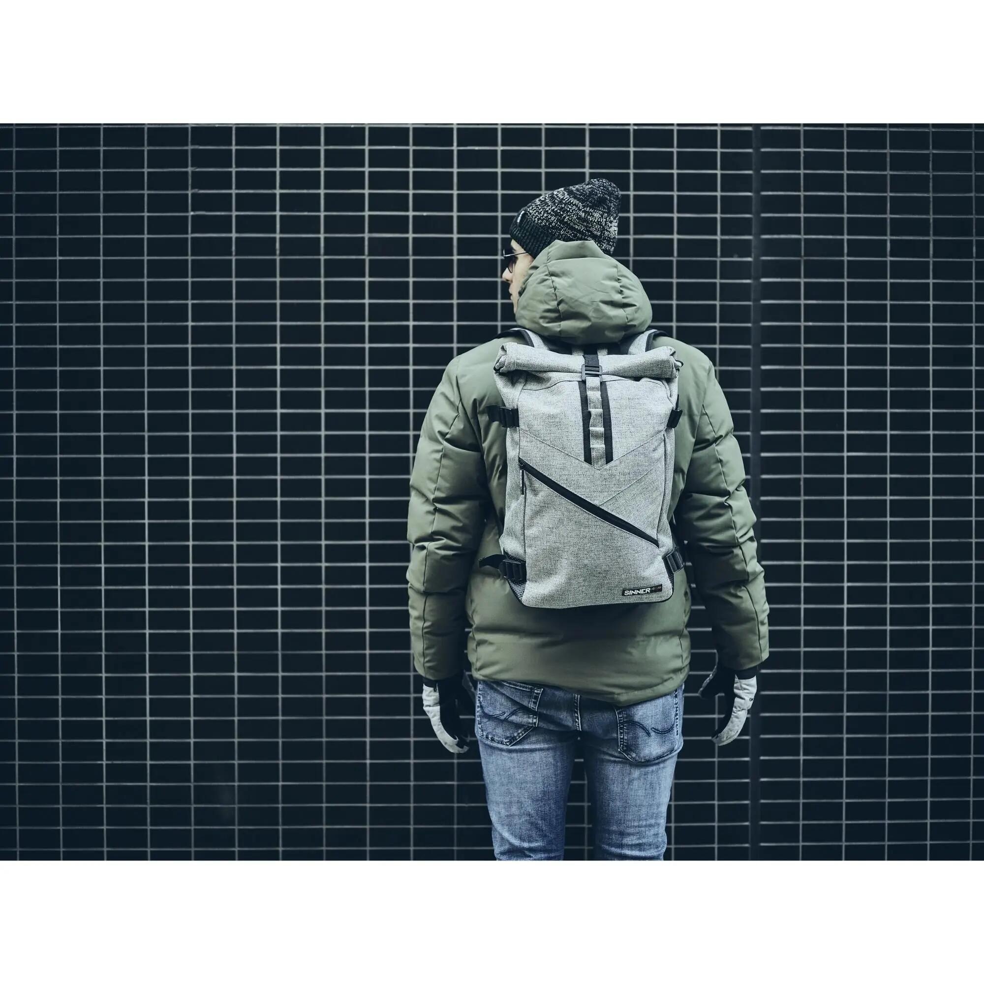 Rucsac SINNER Alyeska Roll Top 25L, Gri 5/6