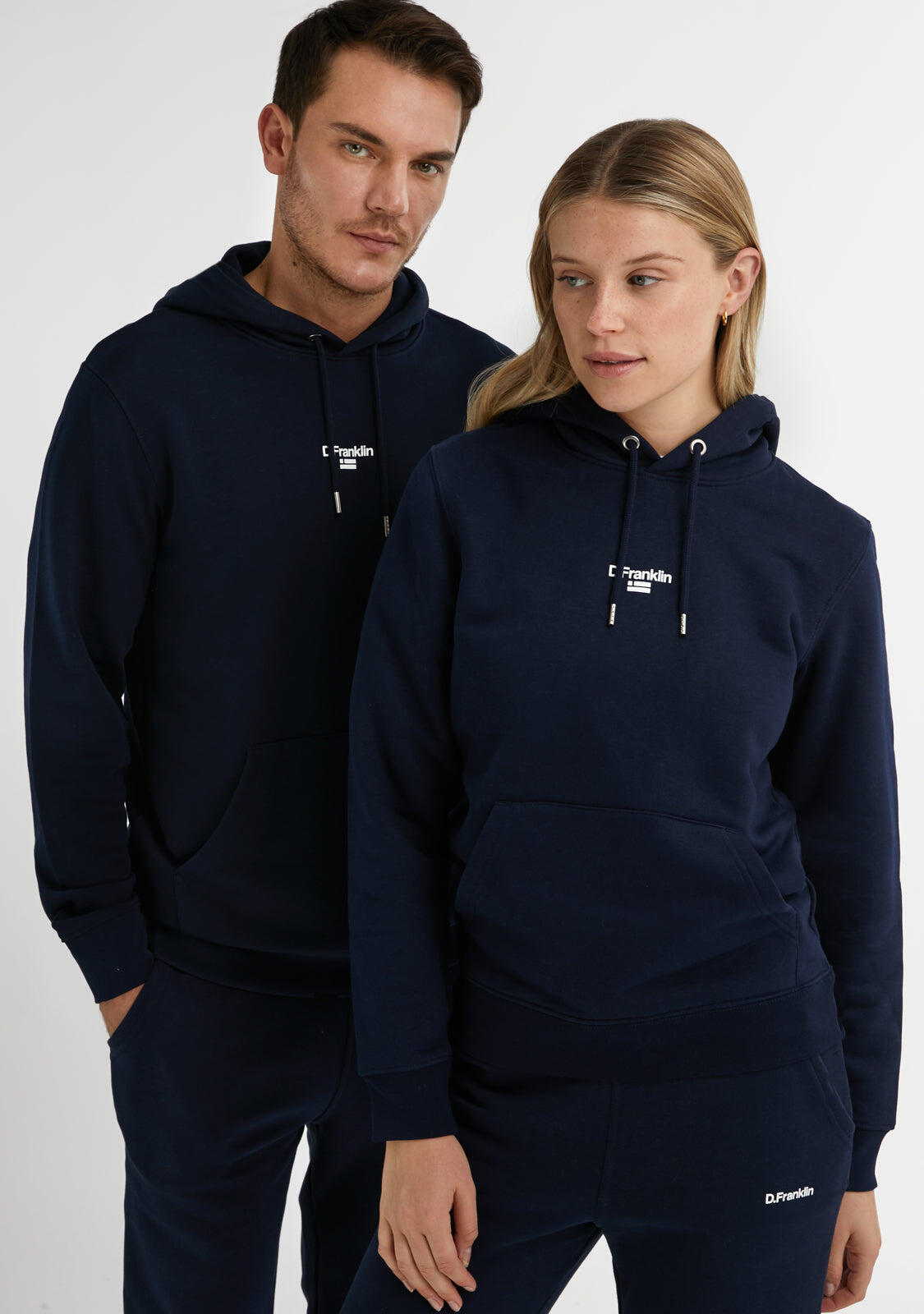 Felpa basic D. Franklin Mid Logo Hoodie 3/3