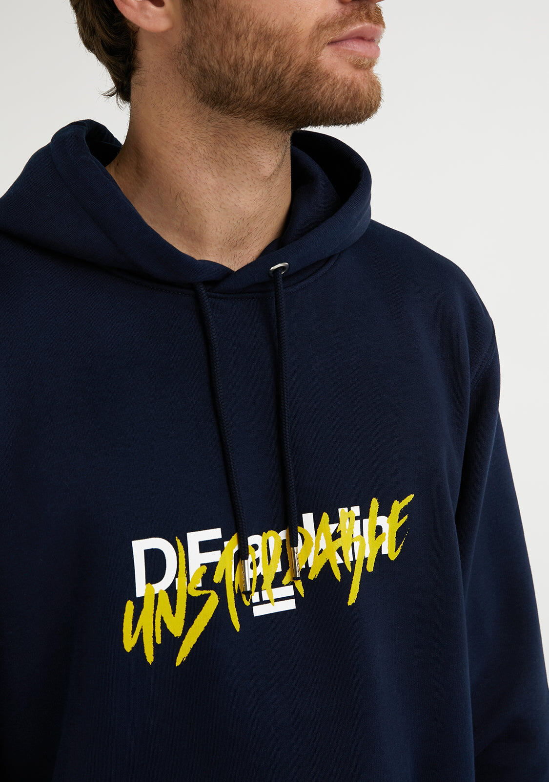 Sudadera Con Capucha de Hombre  Unstoppable Hoodie en Azul Marino D.Franklin 3/5