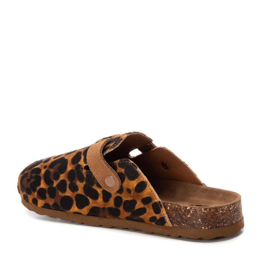 Zueco De Mujer Xti 142871 Leopardo 4/5