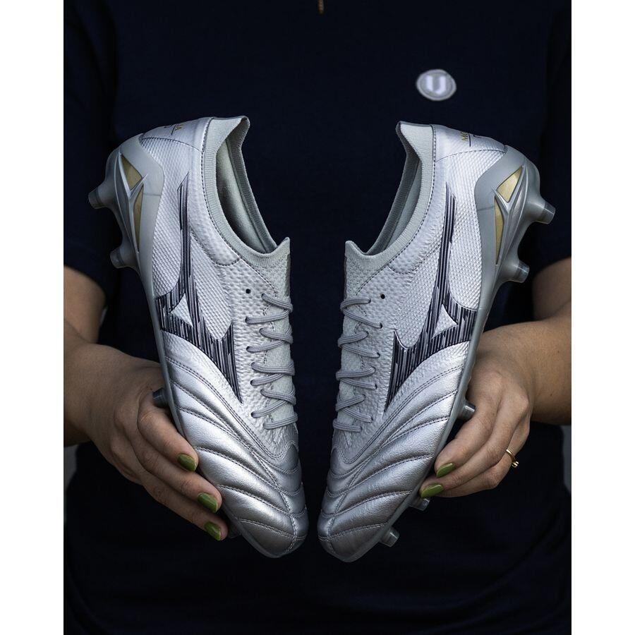 Chaussures de football Mizuno Morelia Neo Beta Japan FG 6/7