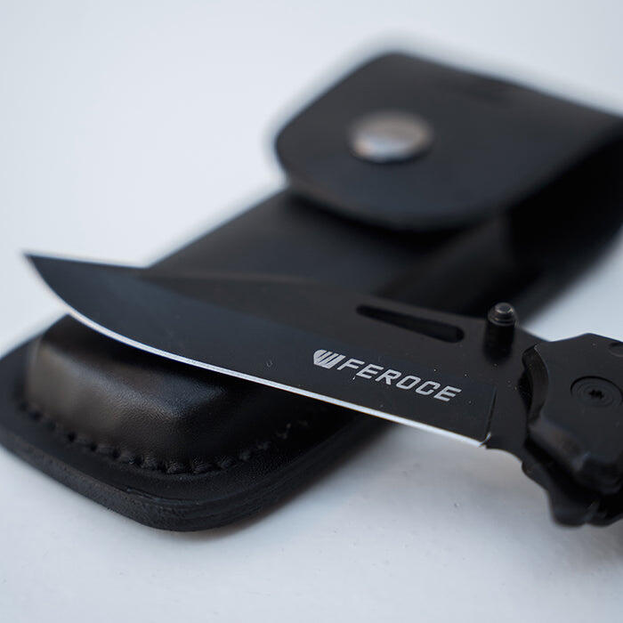 Coltello tascabile nero con custodia 3/5