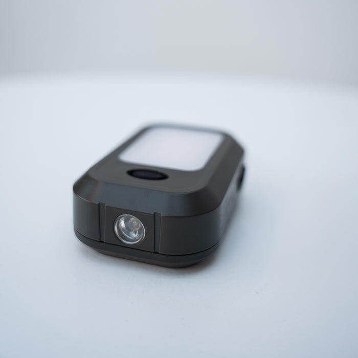 Lampe de poche bivouac rechargeable 2/6