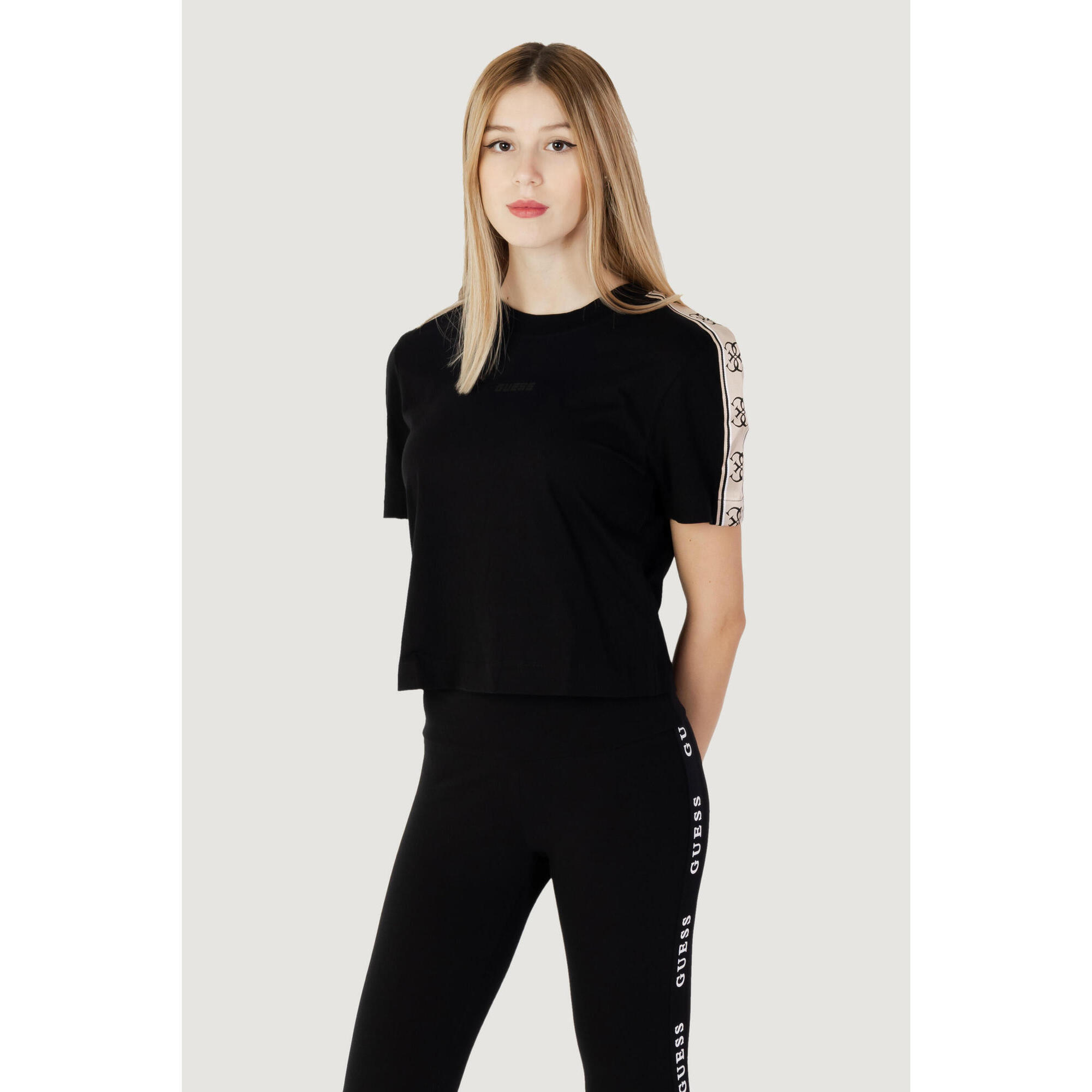 Guess Active - T-shirt Crop Top Britney Crop Tee Femme Noir - T-shirt Crop Top - Noir - Decathlon