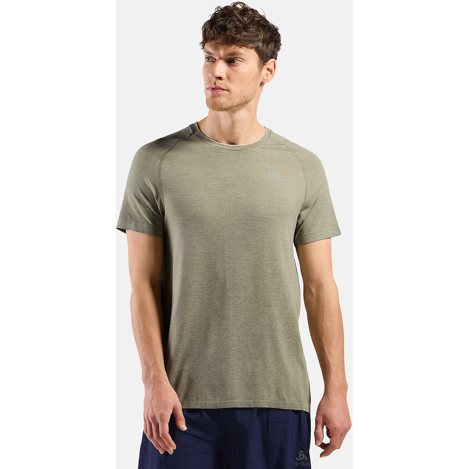 Herren T-Shirt Essential Seamless 3/6
