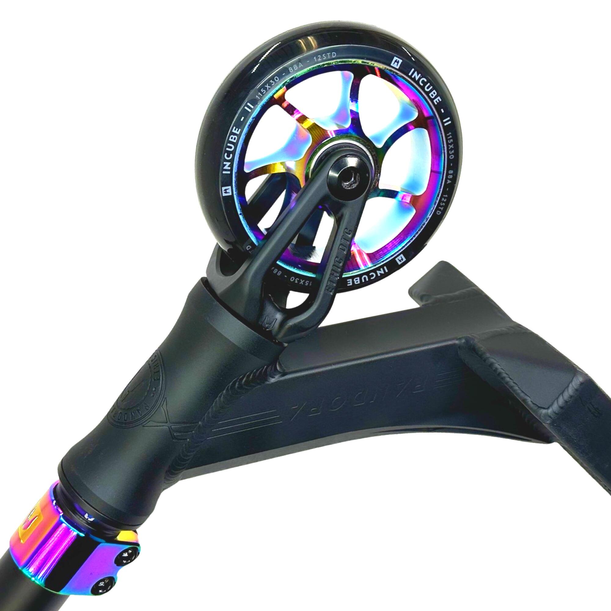 Ethic DTC Pandora M Stunt-Scooter H=85cm 3,35kg Neochrome 5/7