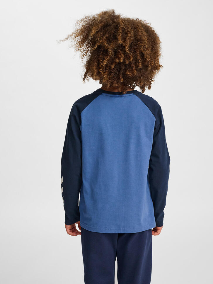 Dziecięca koszulka z długim rękawem Hummel Logo