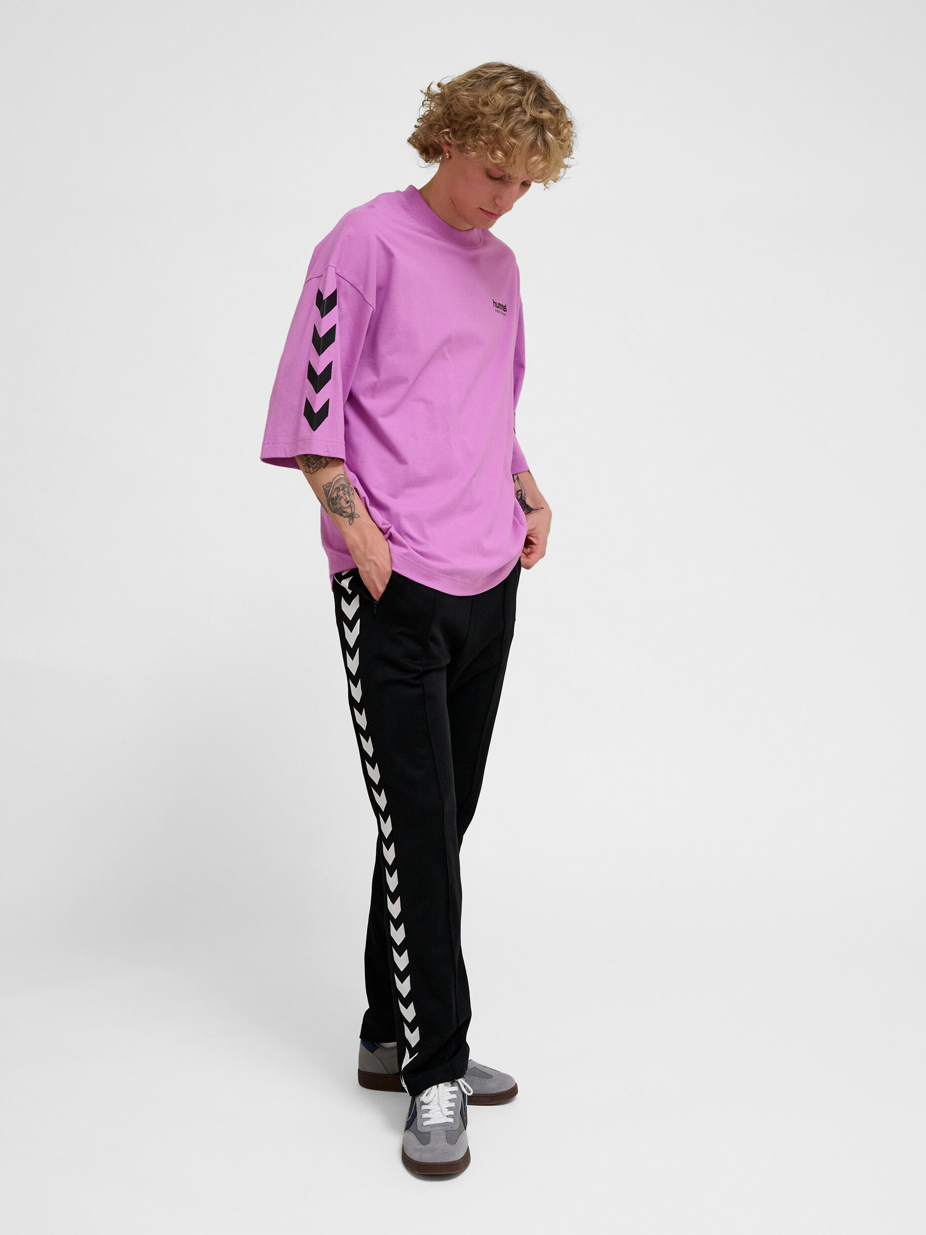 T-shirt oversize Hummel Willy SW 4/7
