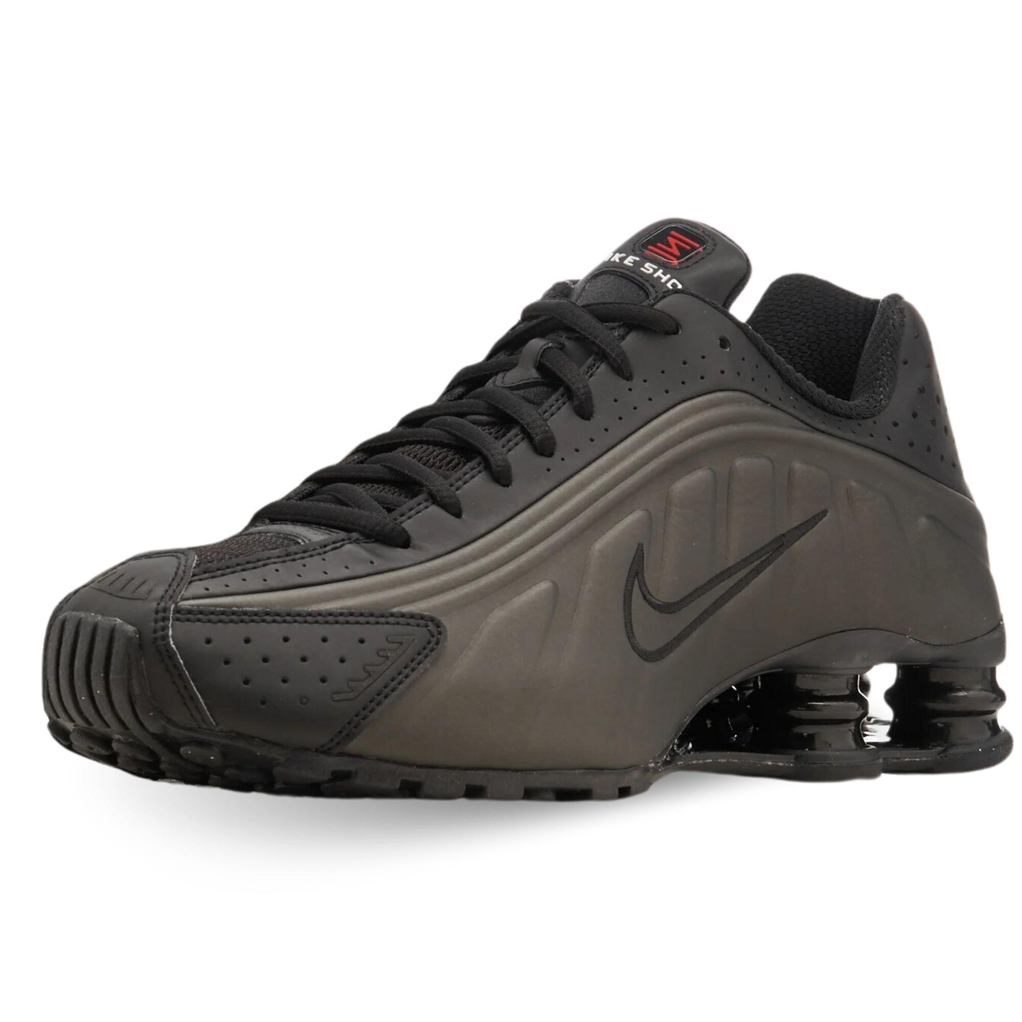 NIKE picture
