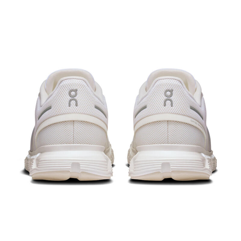 Running Cloud 6 All White