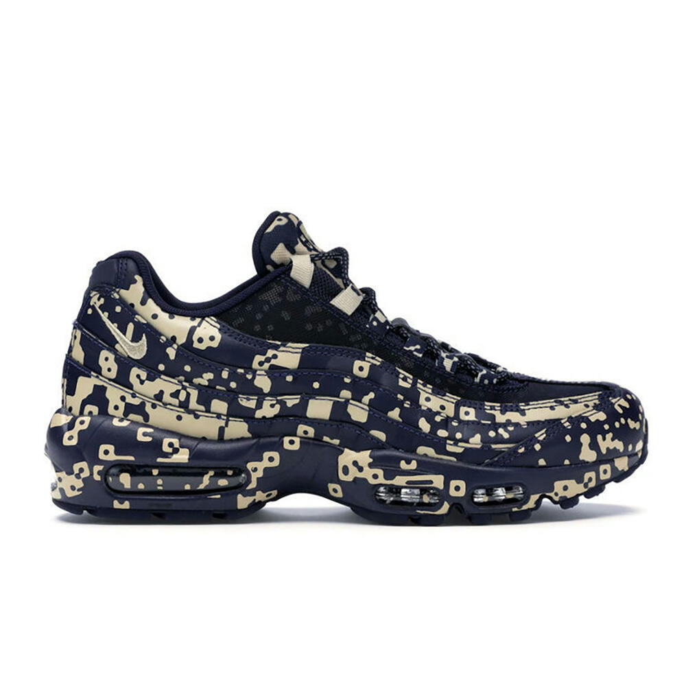NIKE picture