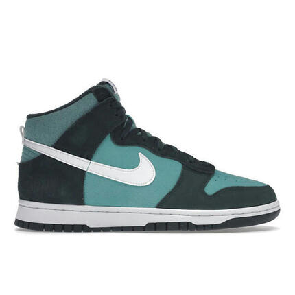 Nike Dunk High Retro SE Athletic Club