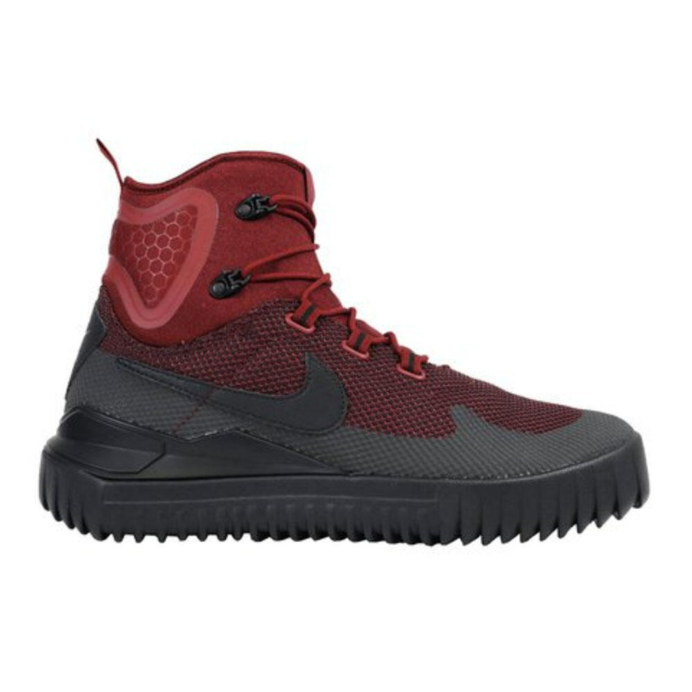 NIKE picture