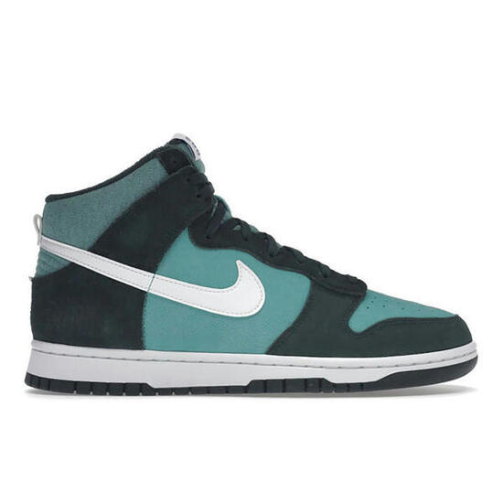 Nike Dunk High Retro SE Athletic Club