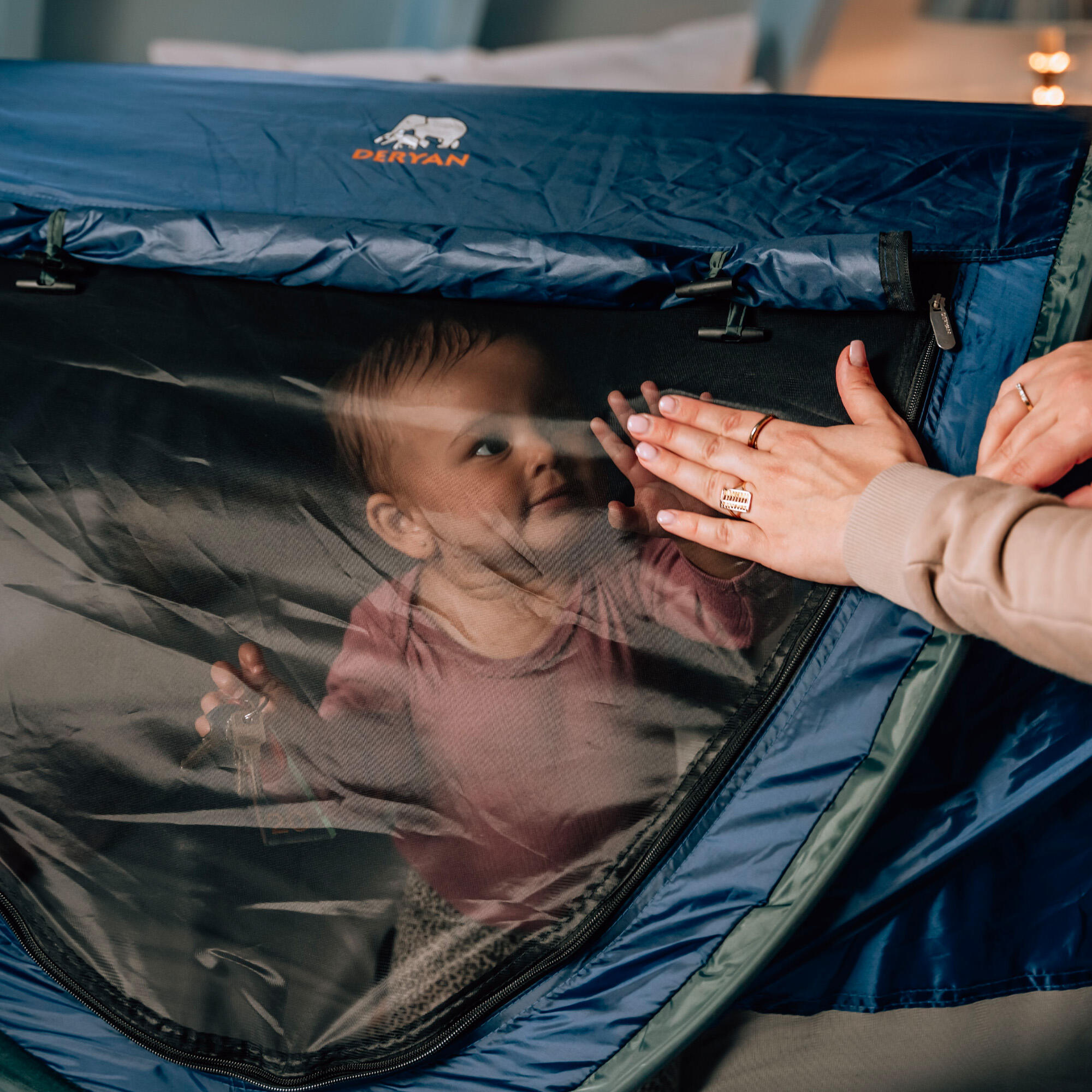 Lit de Voyage Luxe pour Tout-Petit - Matelas Auto-Gonflant Inclus - Bleu Marine 6/8