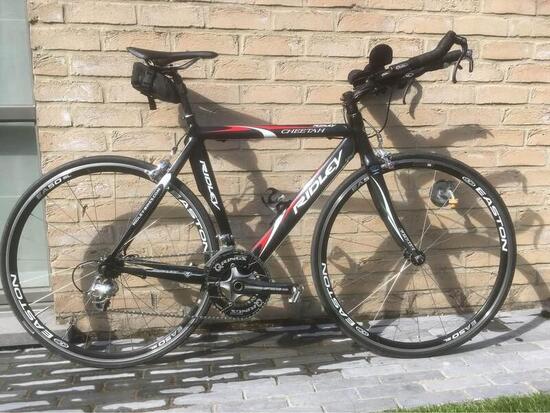 Tussen Particulieren - TT fiets / tijdritfiets / triatlon fiets