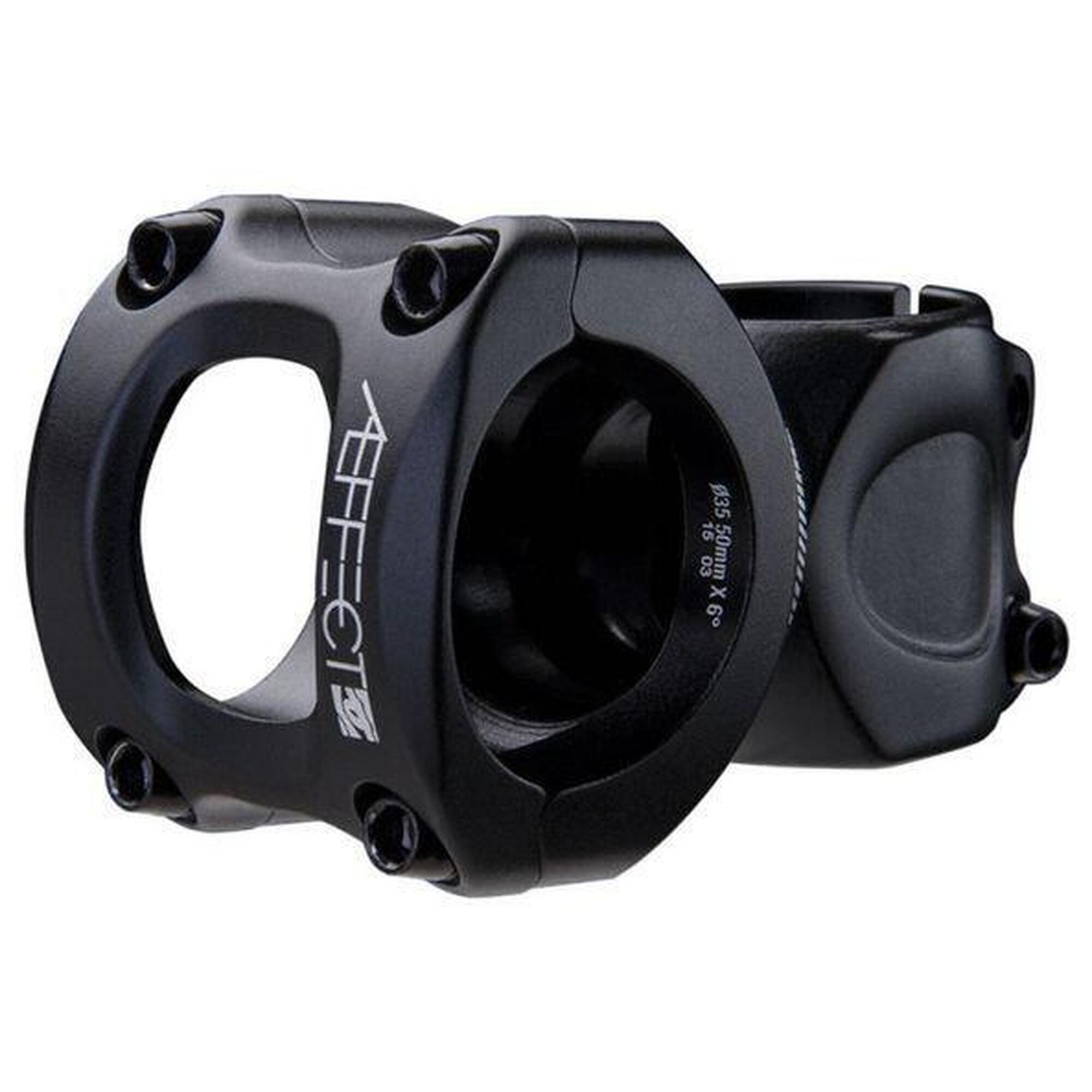 Potence RACE FACE Aeffect 35mm +/- 6° Noir      6500€ 6790€ -4%    * La vente débute le 04/07/2025    RACE FACE Potence RACE FACE Aeffect 35mm +/- 6° NoirVendu exclusivement en ligne   