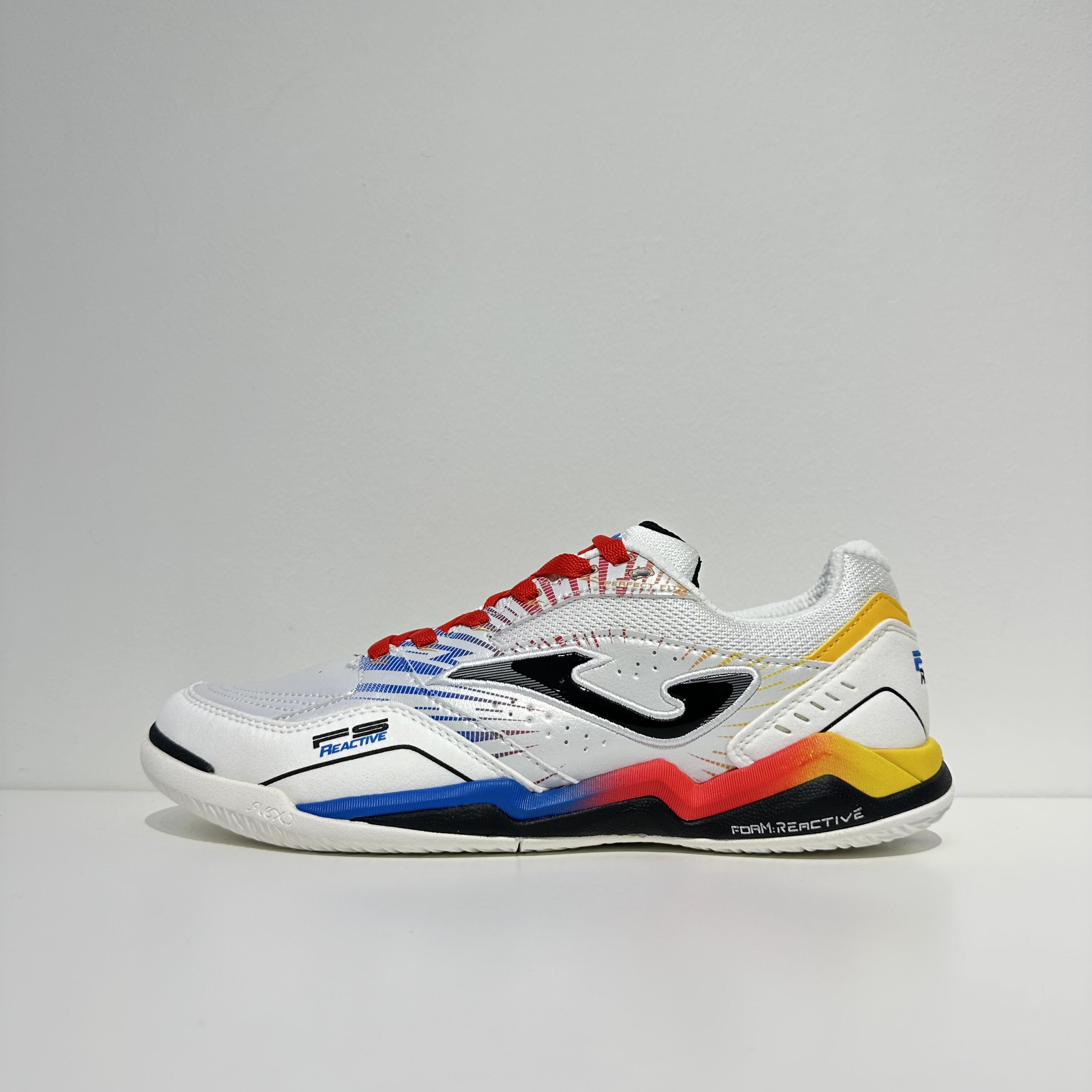 Futsal shoes Fs Reactive 24 indoor white red | JOMA®