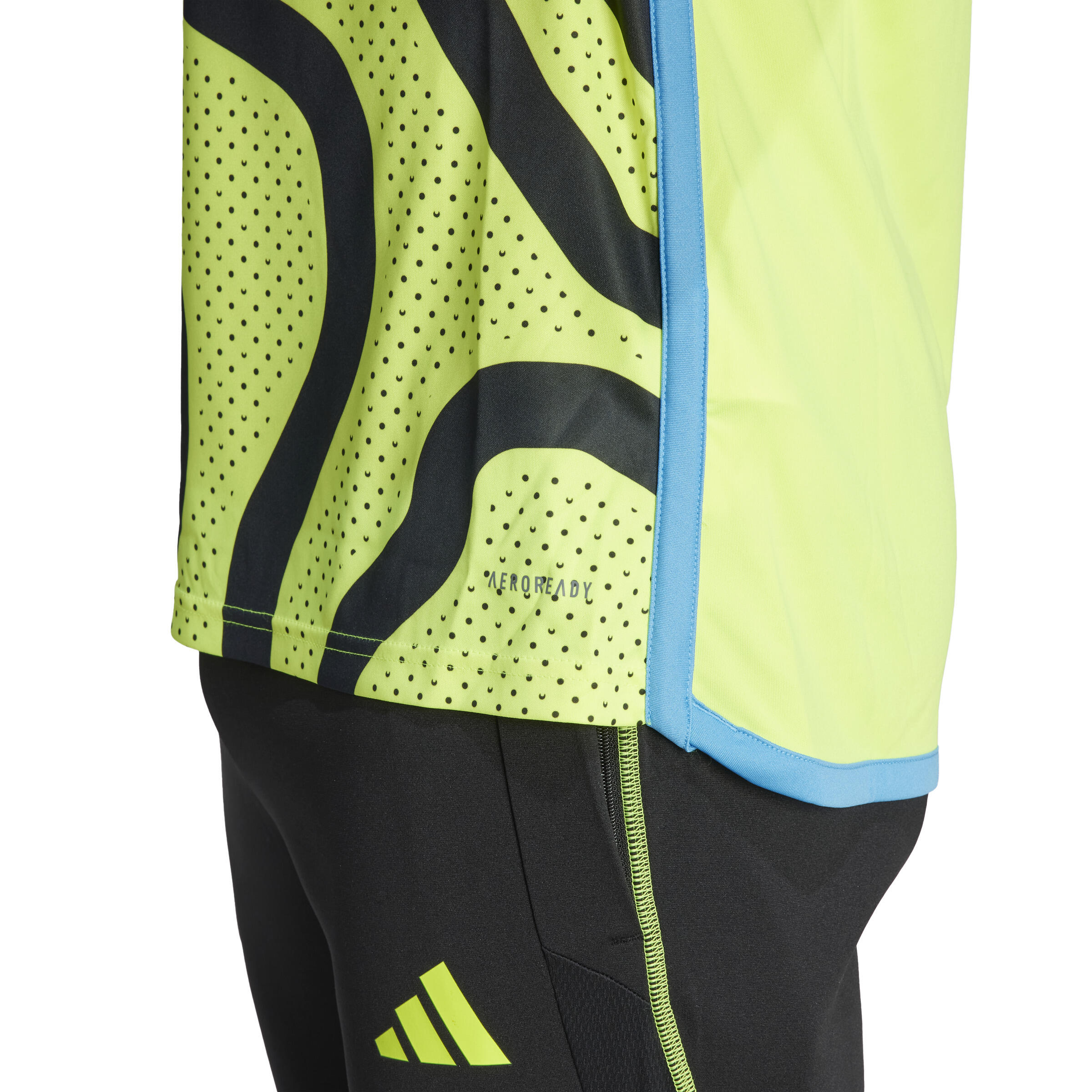 Arsenal 23/24 Away Jersey 7/7