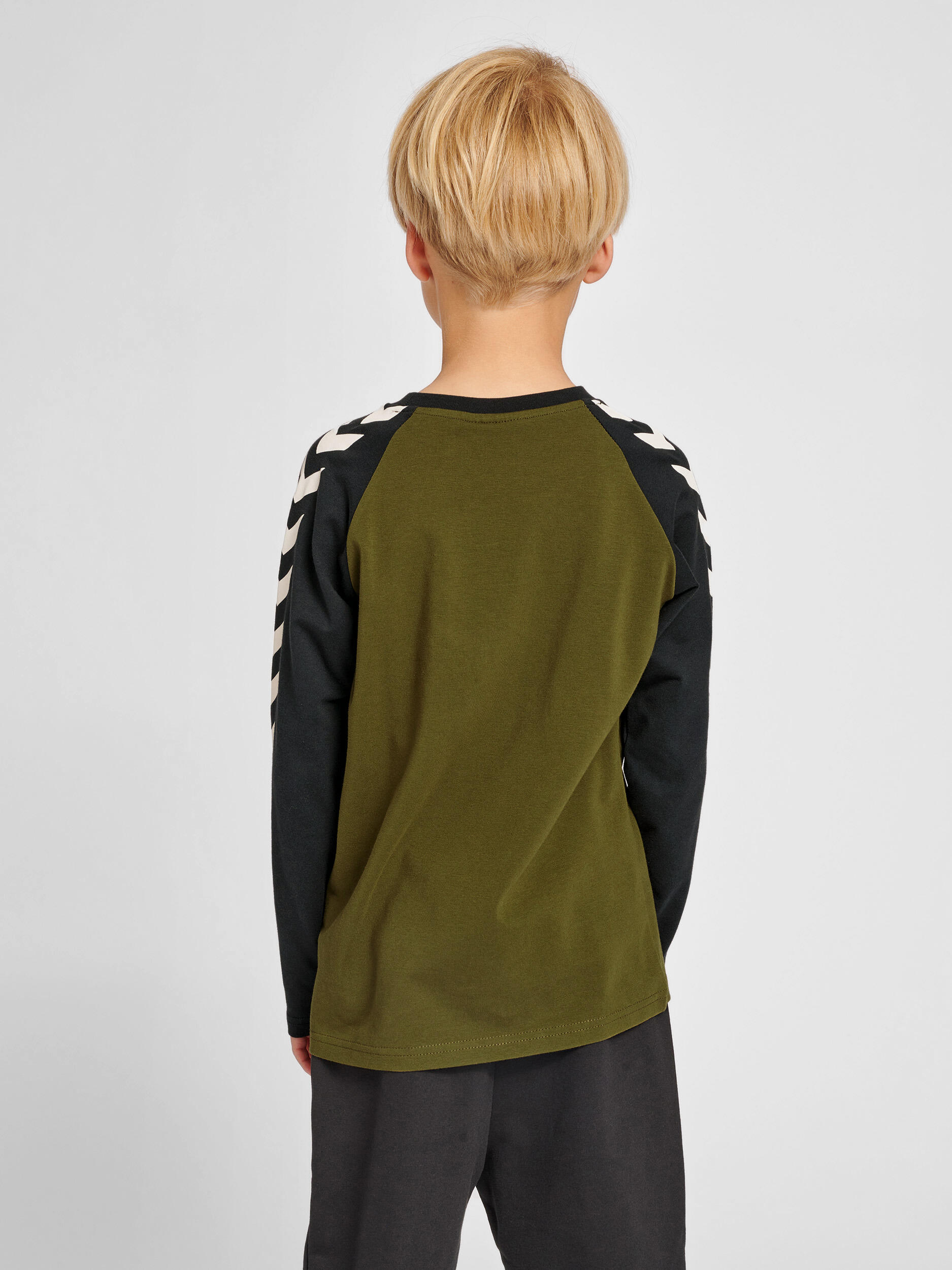 Enfiler T-Shirt Hmlboys Mode De Vie Garçon 3/7