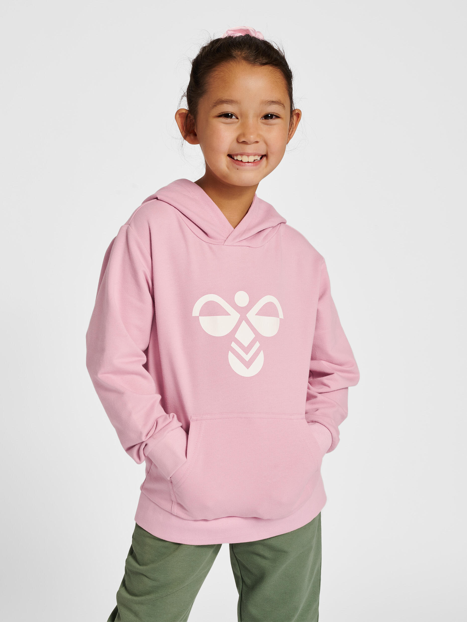 HUMMEL picture