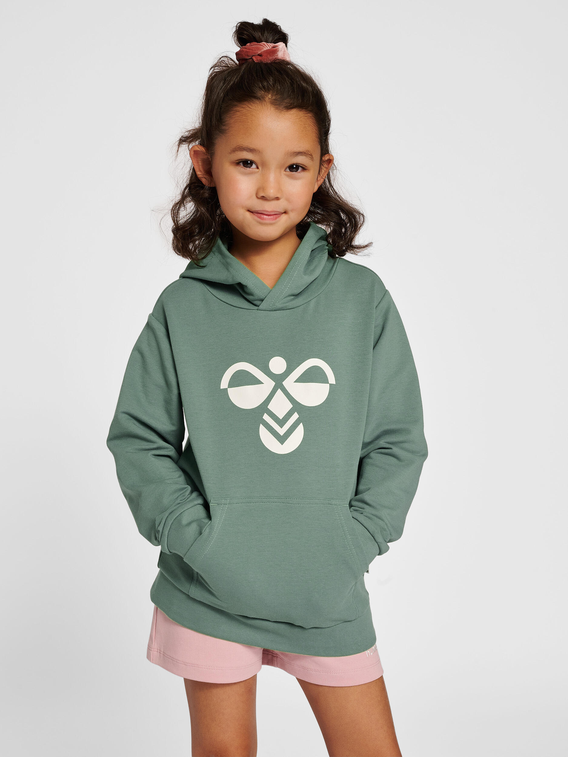 HUMMEL picture