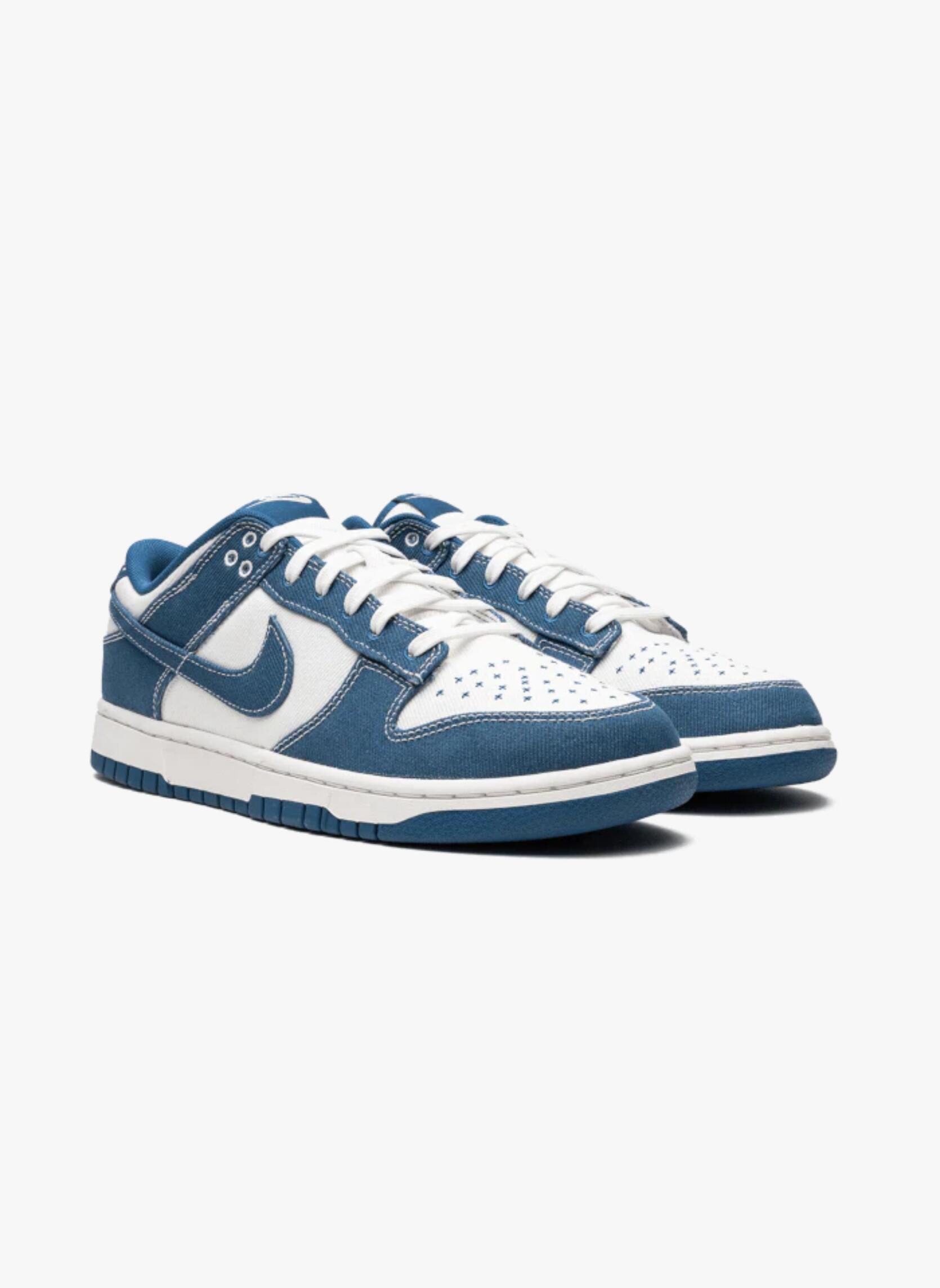 Dunk Low Industrial Blue Sashiko 4/5