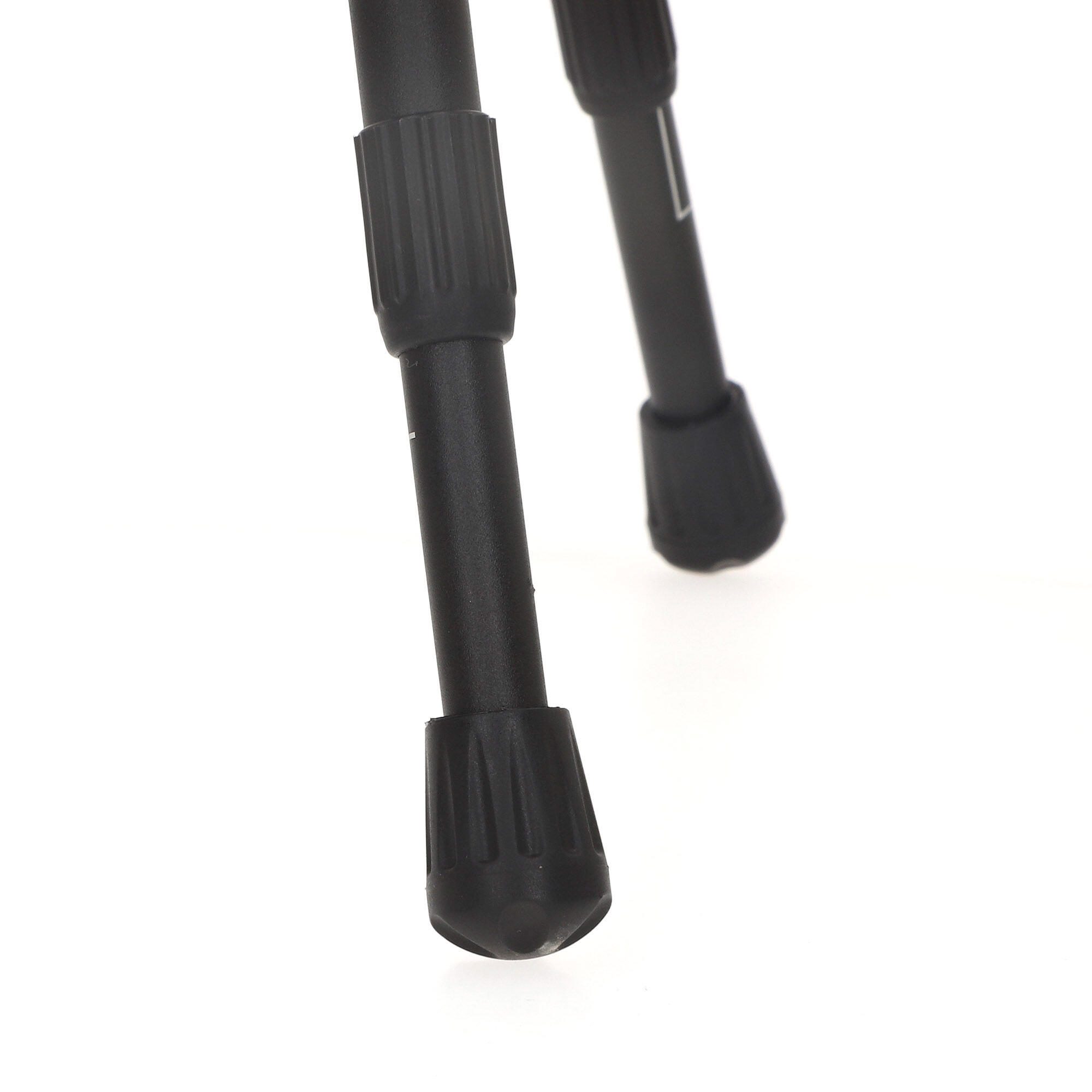 Aktive Table de camping pliante ronde noire, légère et compacte 6/7
