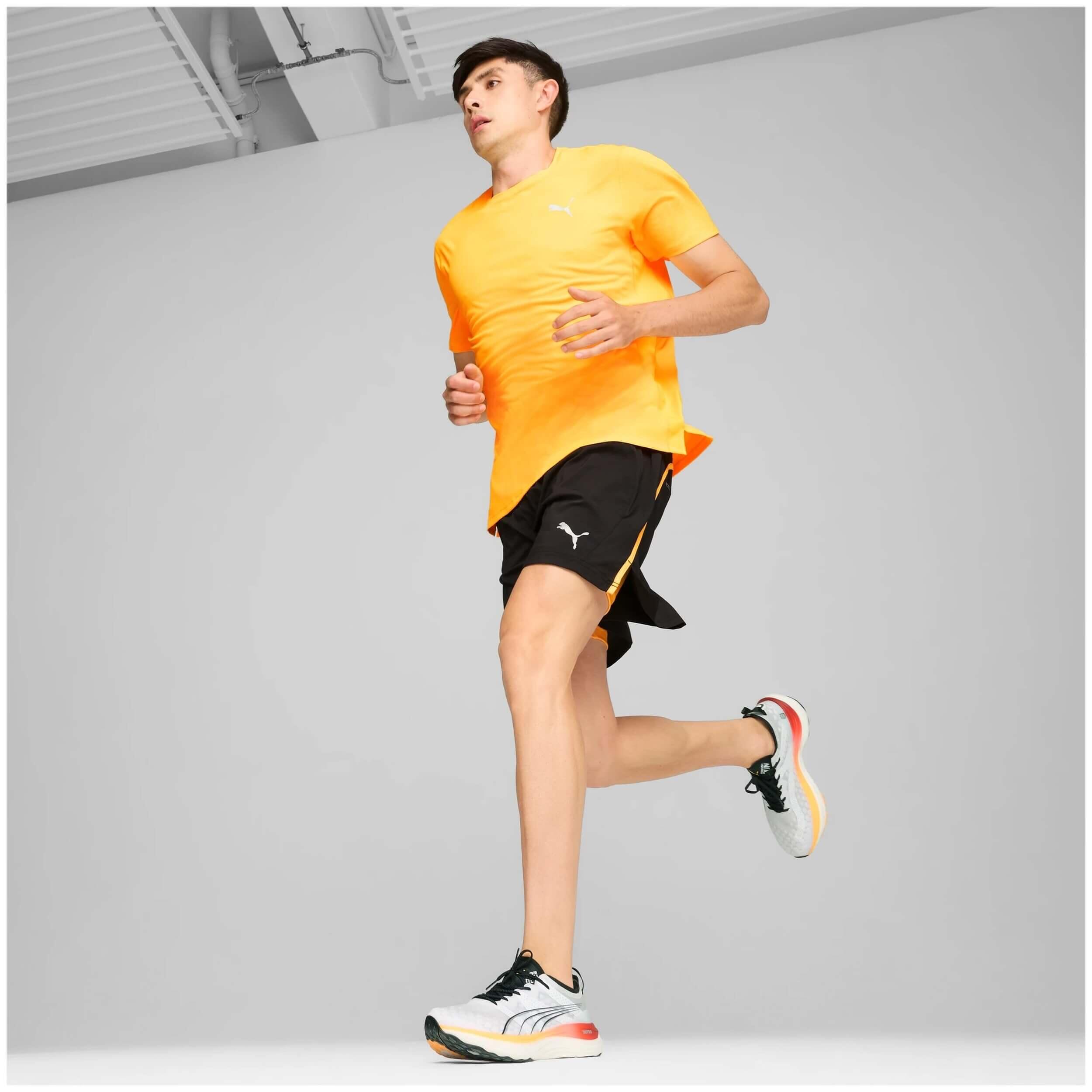 Men's Puma run favorite velocity Orange T-shirt 5/5
