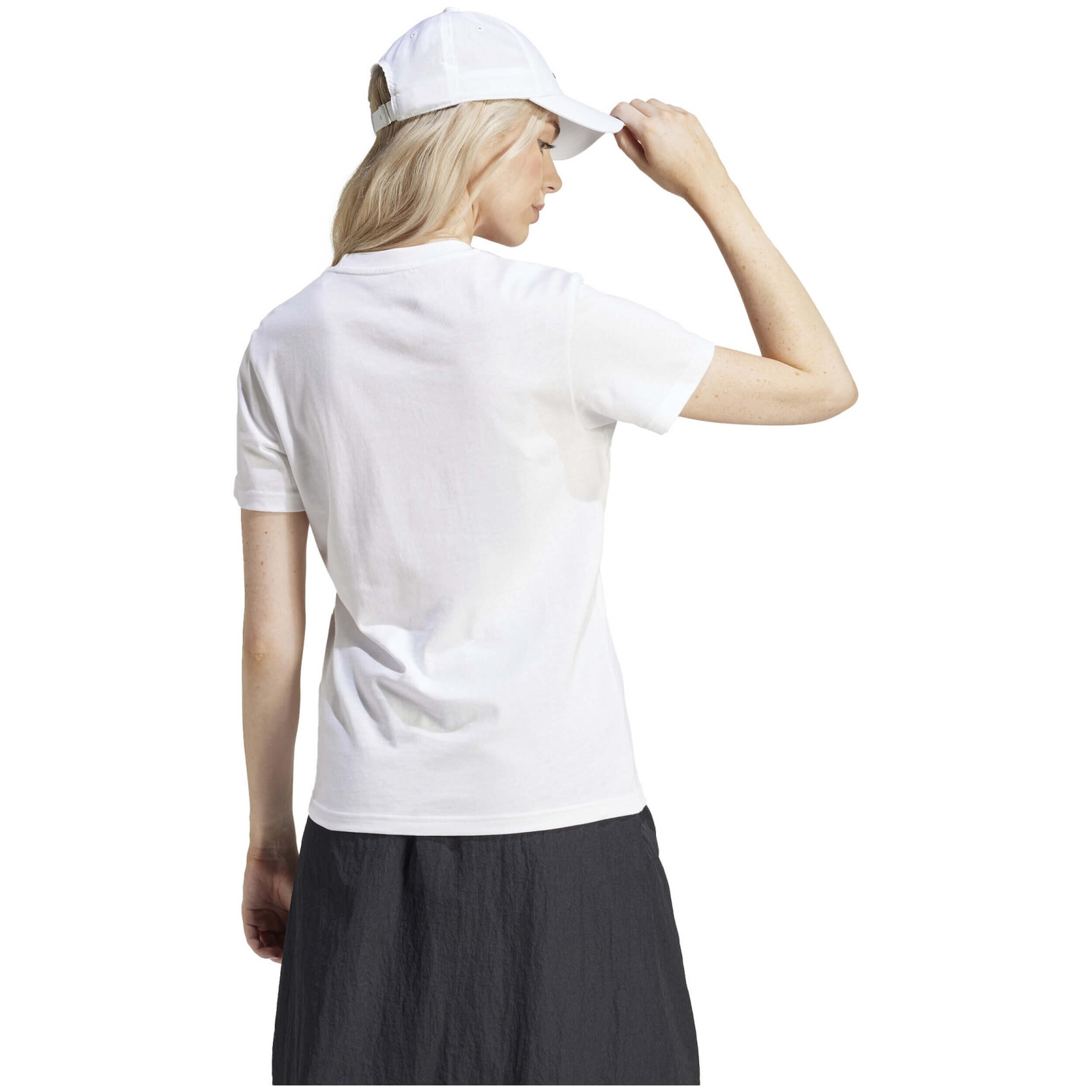 T-shirt Adidas modèle IV9378 pour femmes 5/6