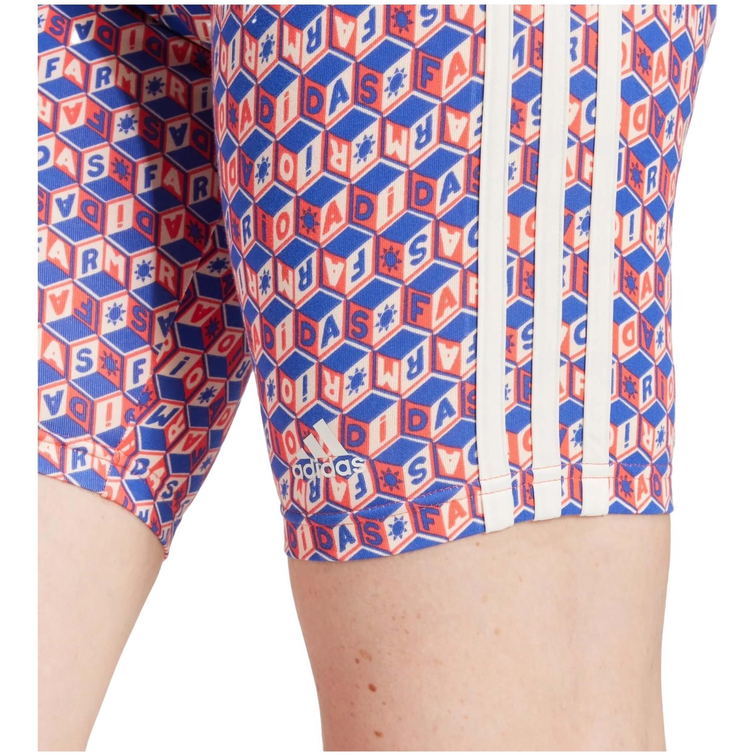 Pantaloncini Adidas modello IQ4487 per donne 5/5