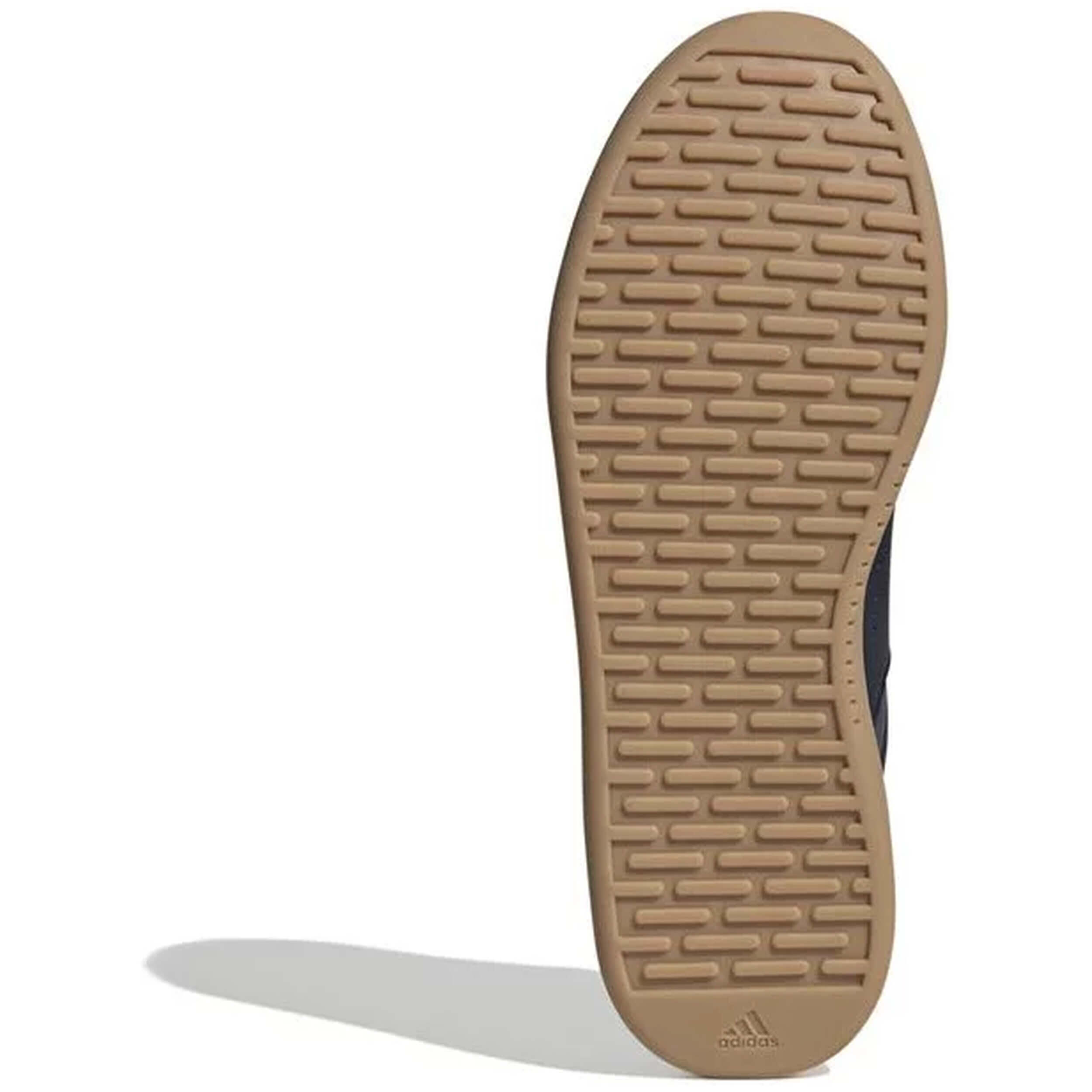 Baskets Adidas modèle ID5584 pour homme 3/5