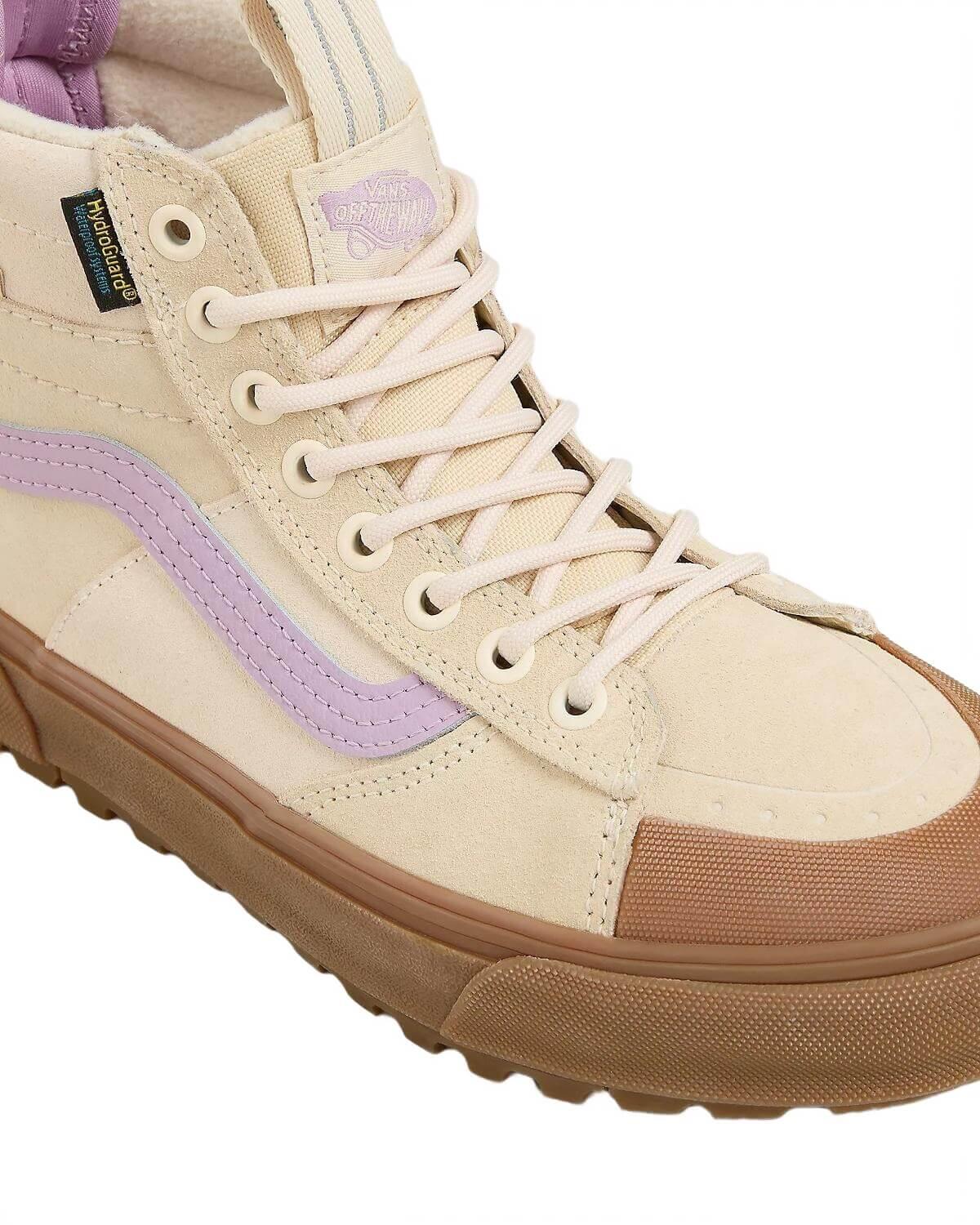 Sapatilhas Vans modelo VN000CVTWHP1 para mulheres 4/5
