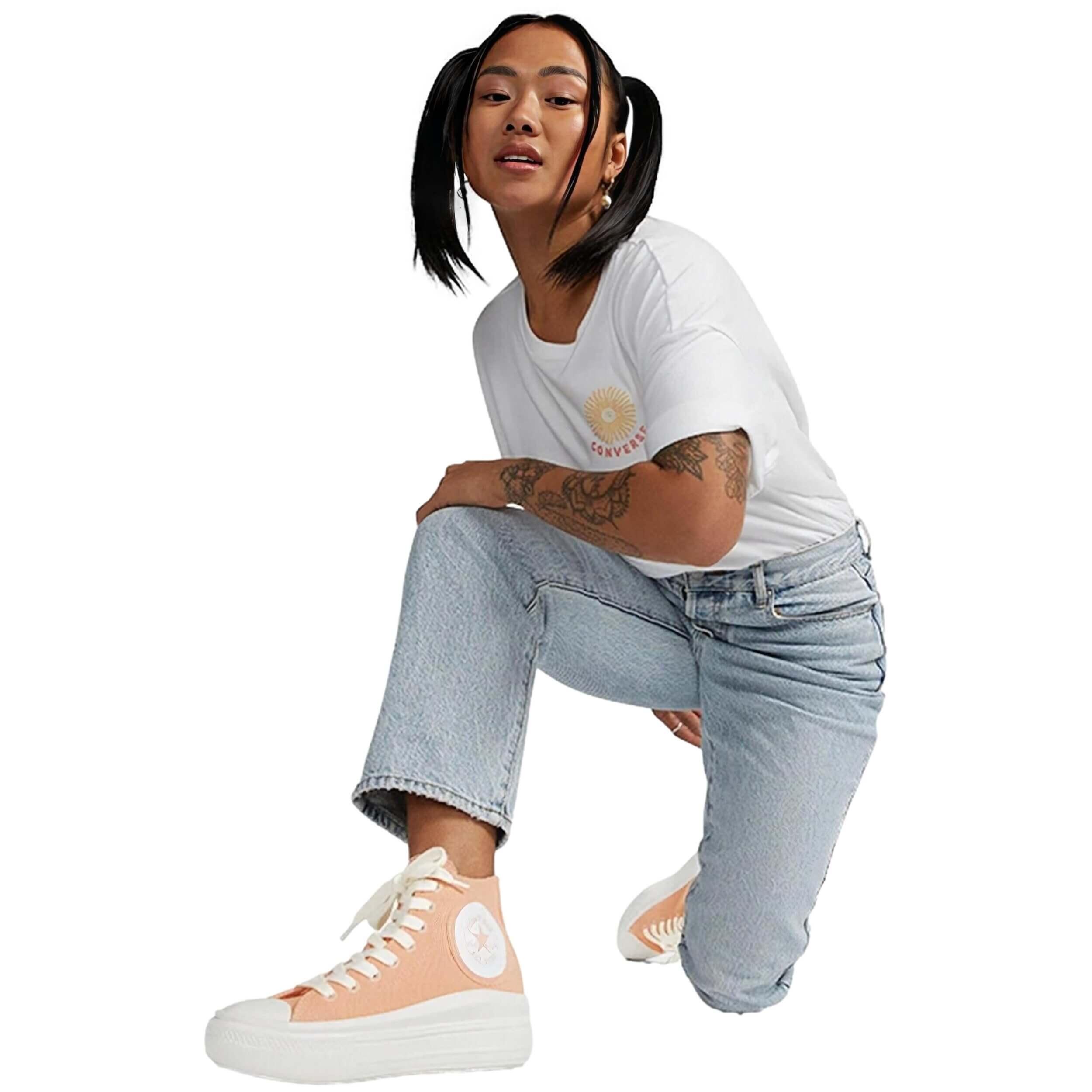 Sapatilhas Converse modelo A06103C para mulheres 4/5