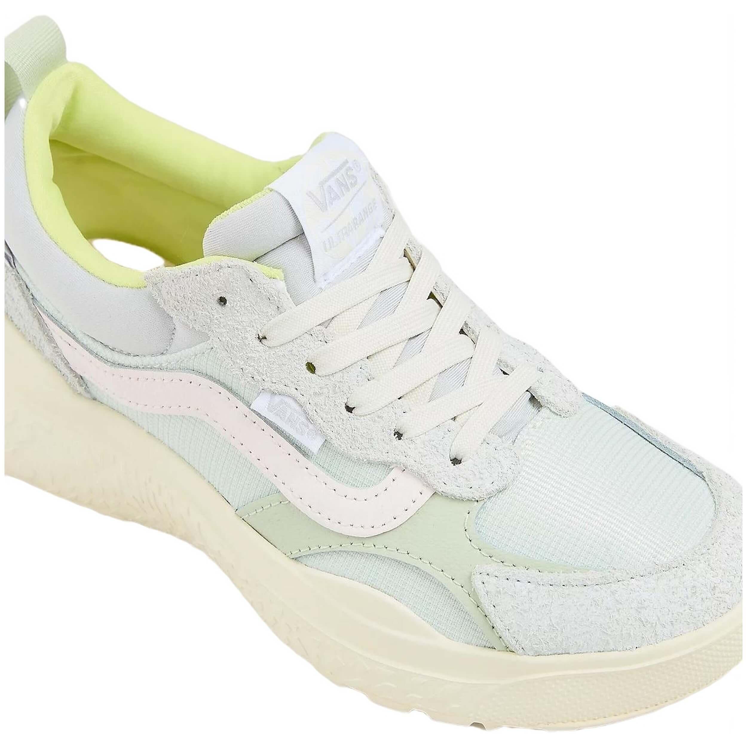 Sapatilhas Vans modelo VN000BCEBIG1 para mulheres 4/5