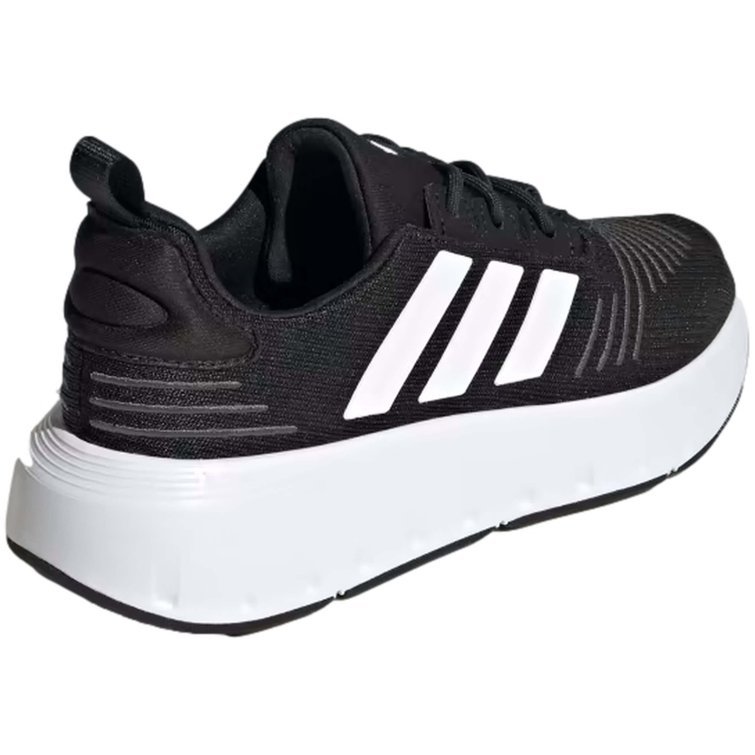 Zapatillas Adidas modelo IG7293 para niños 5/6