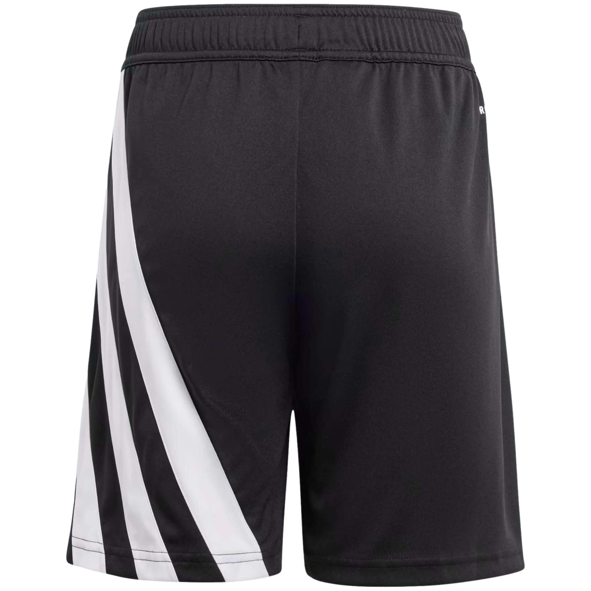 Pantaloncini Adidas modello IK5751 per ragazzi 2/6
