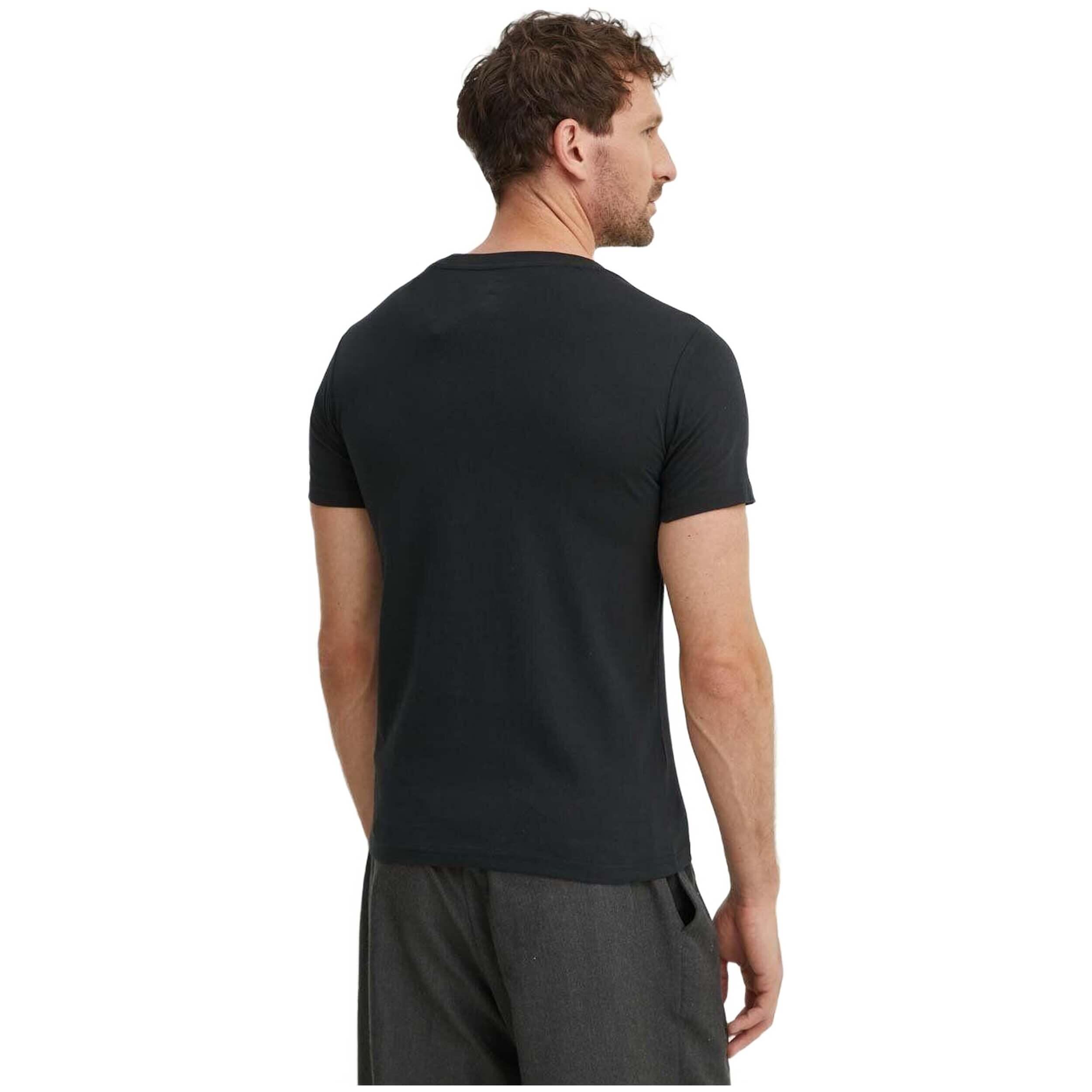 T-shirt Converse modèle 10026364-A02 pour unisexe 2/5