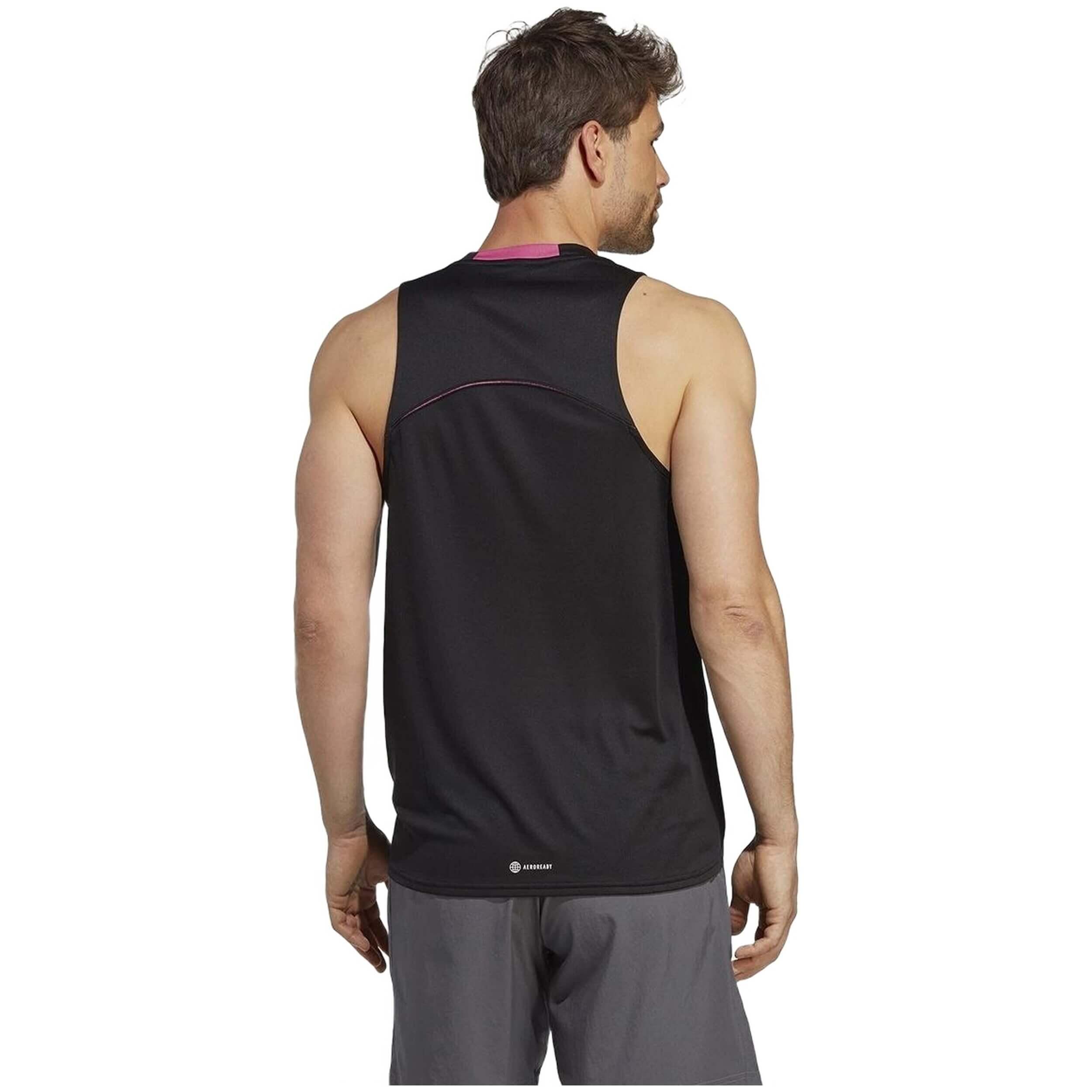 T-shirt Adidas modèle IB7925 pour homme 2/5