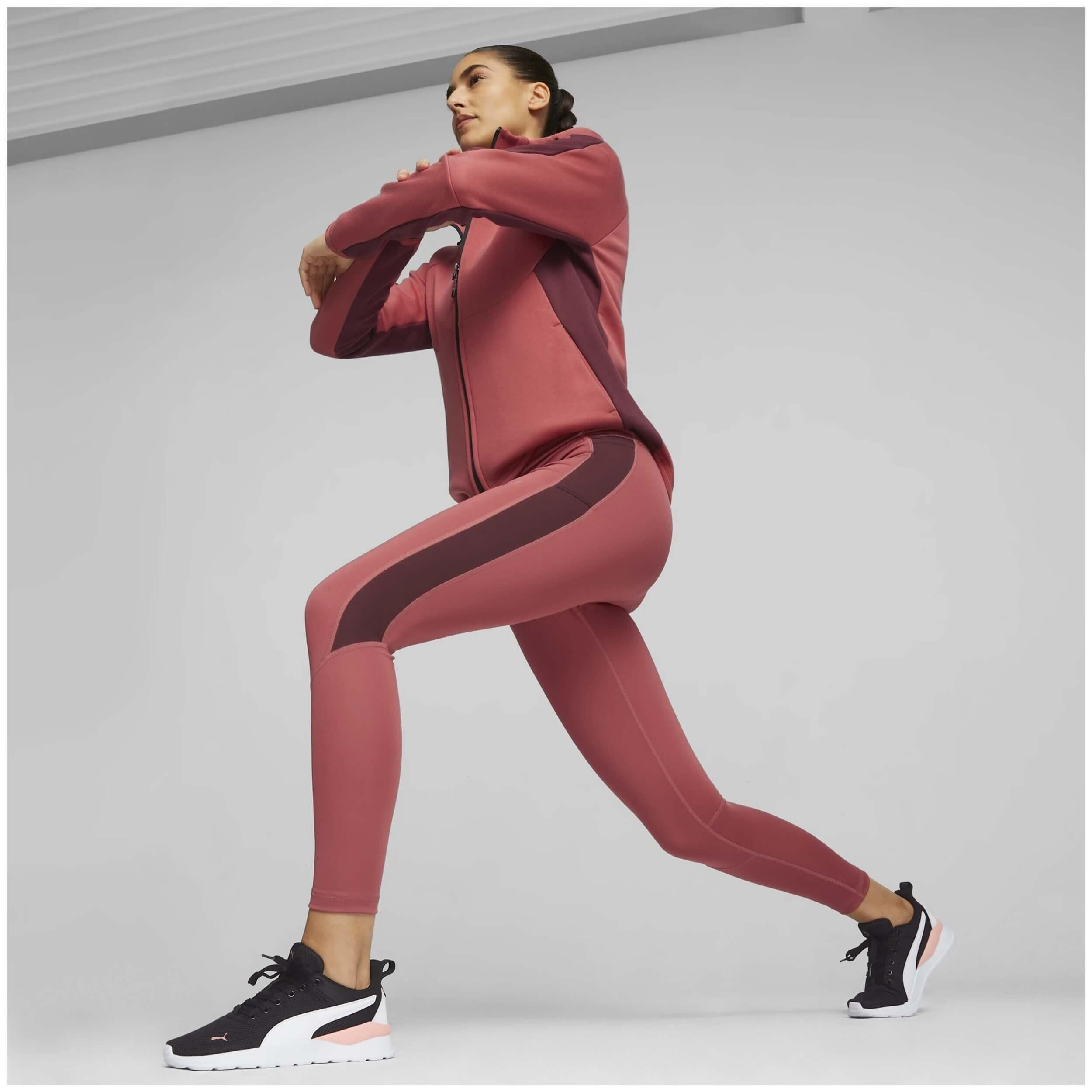 Leggings Puma modelo 676074-21 para mulheres 2/5