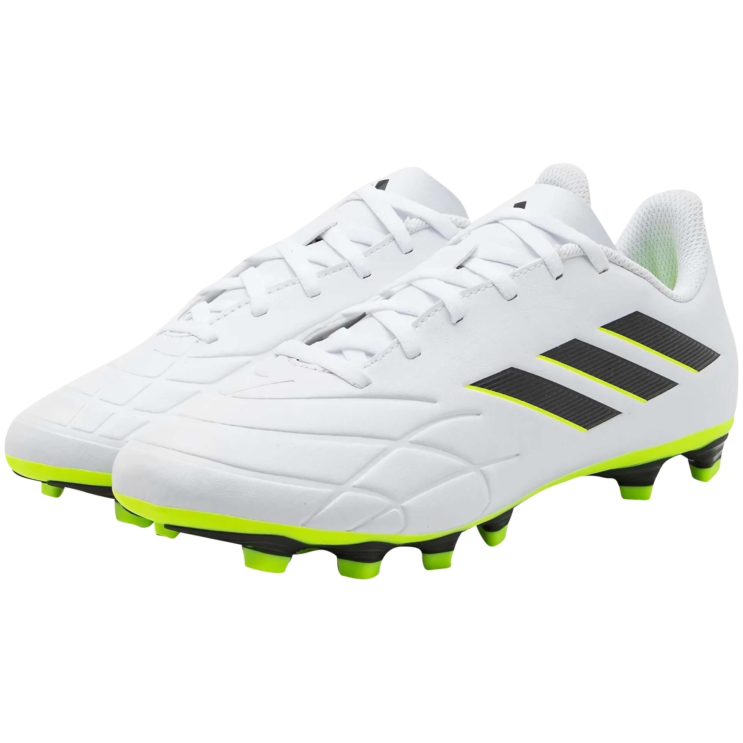 Scarpe da calcio Adidas modello GZ2536 per uomini 2/5