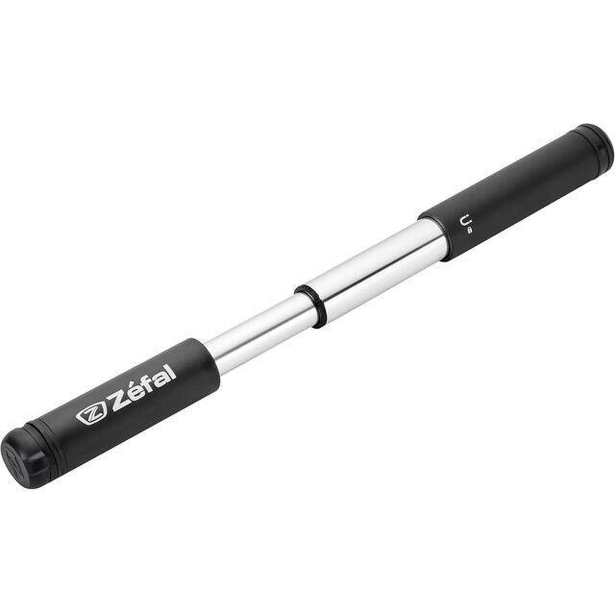 Gonfleur CO2 Briskmore Pour Vélo - Compatible Valves Presta Et Schrader, Léger (20g), Avec Manchon Isolant, Pour Réparation Rapide De Crevaison