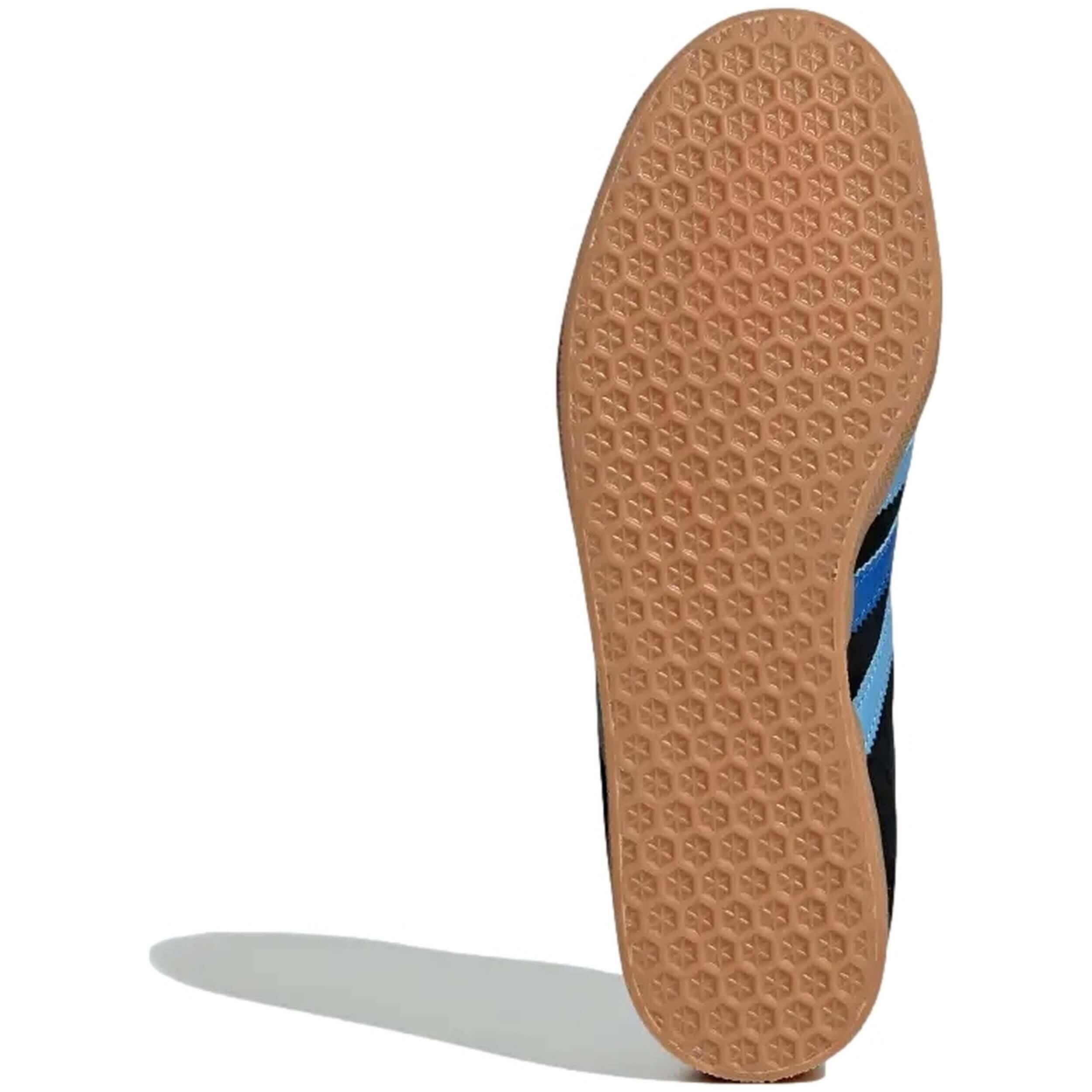 Zapatillas Adidas modelo IE9124 para mujer 3/5