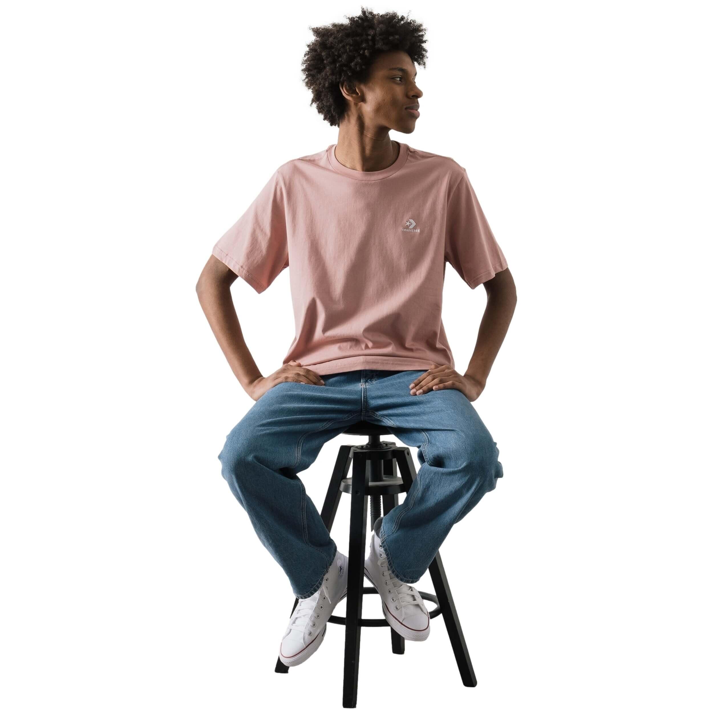 T-shirt Converse modèle 10023876-A13 pour unisexe 4/5