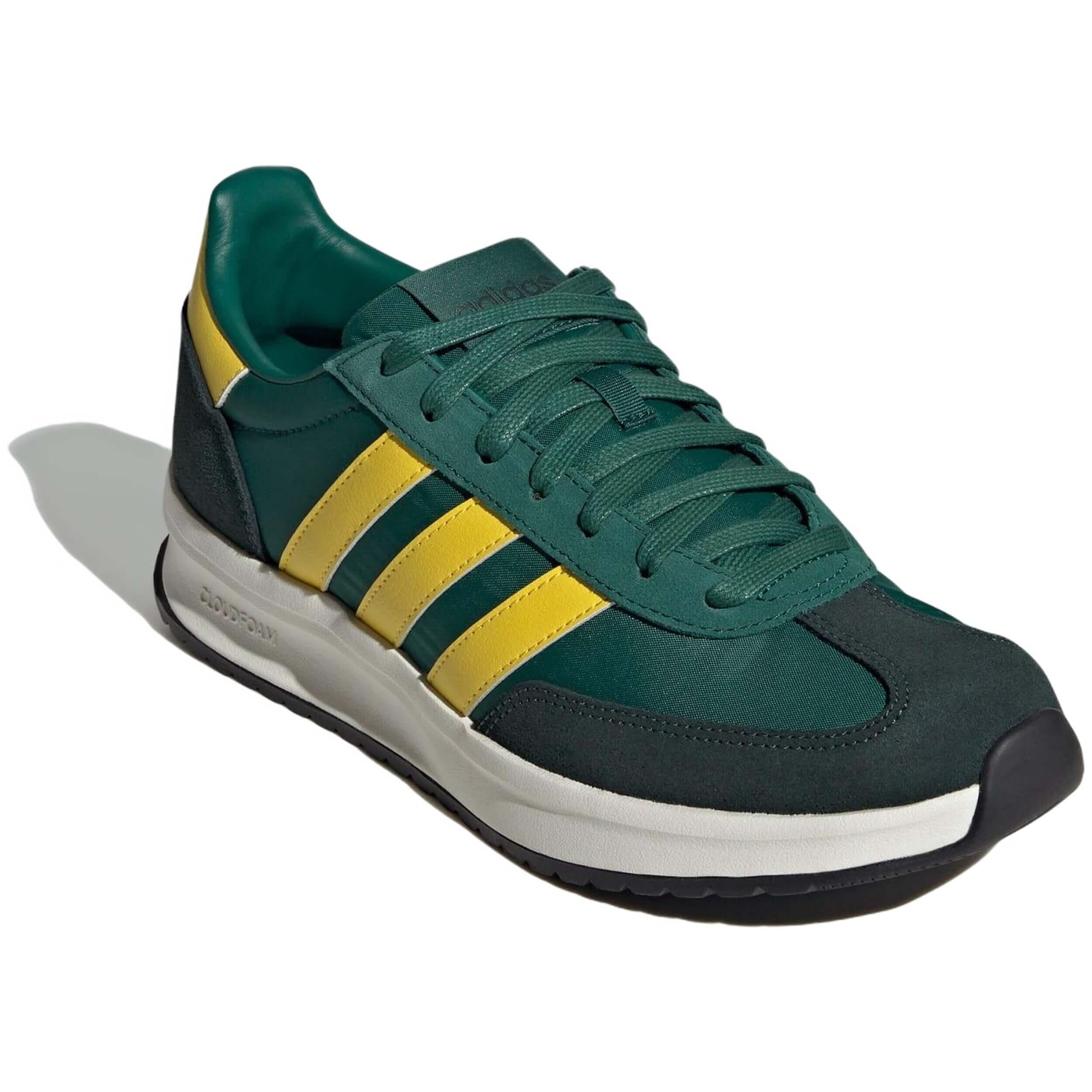 Scarpe Adidas modello IH8589 per uomini 4/5