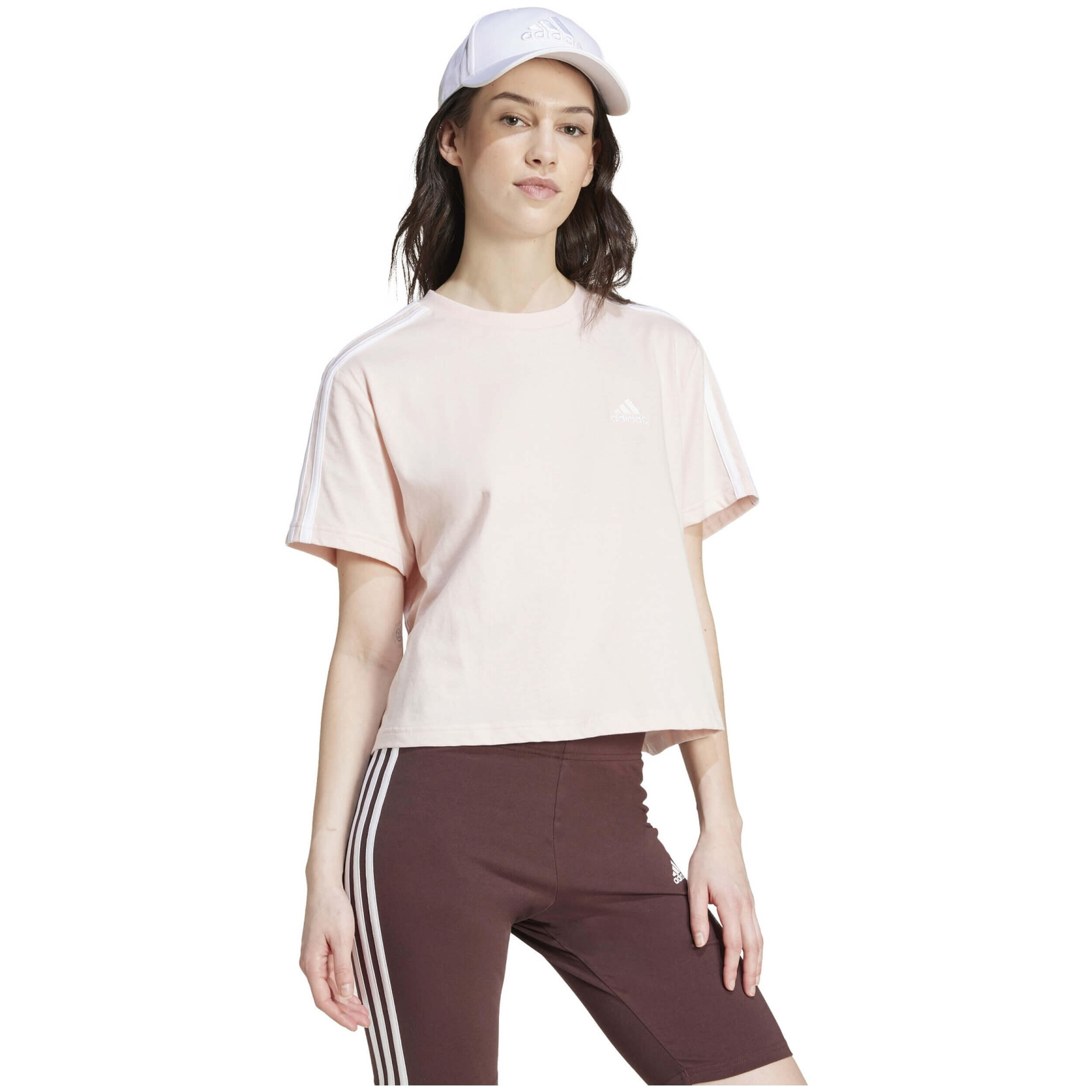 T-shirt Adidas modèle IY4227 pour femmes 3/5