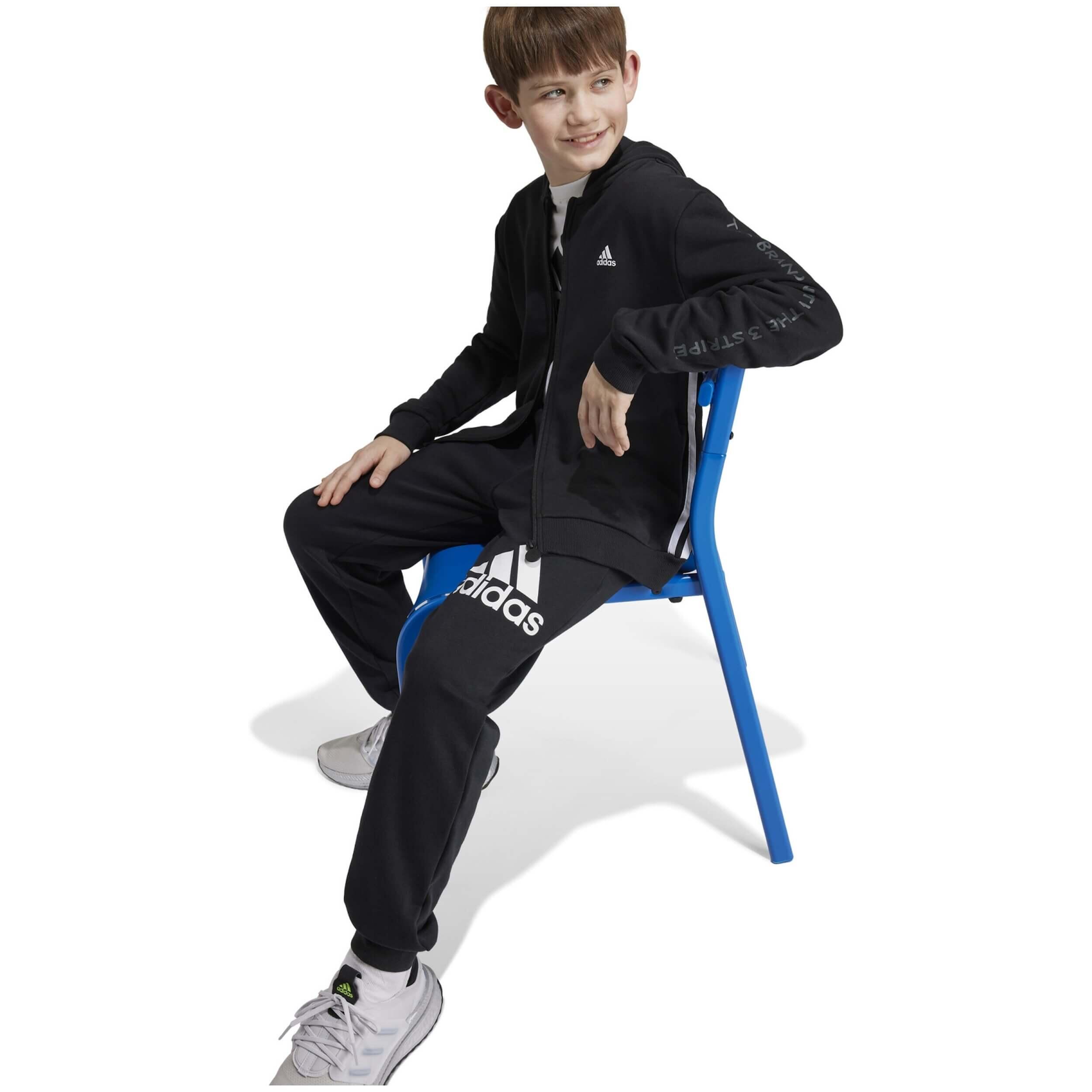 Sudadera con capucha Adidas modelo IV9452 para niños 4/4